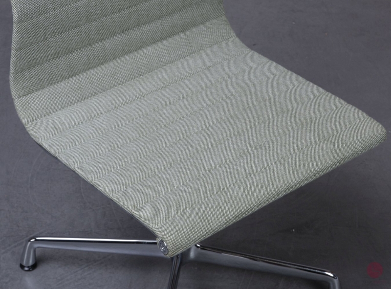 Vitra EA 101 Aluminium Chair Hopsak Forest gebraucht