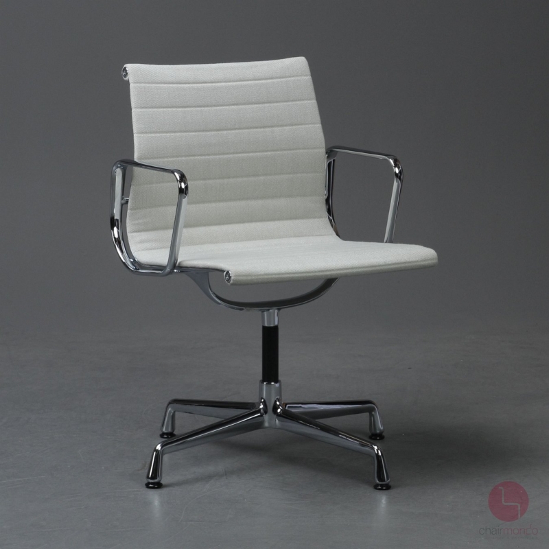Vitra EA 104 Aluminium Chair Hopsak Elfenbein gebraucht