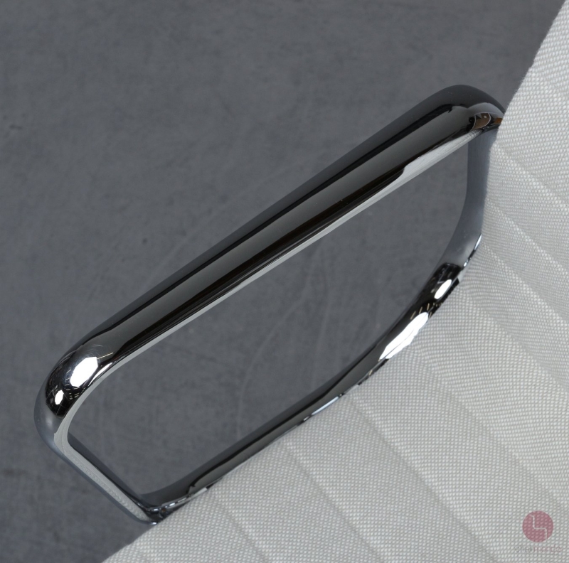 Vitra EA 104 Aluminium Chair Hopsak Elfenbein gebraucht