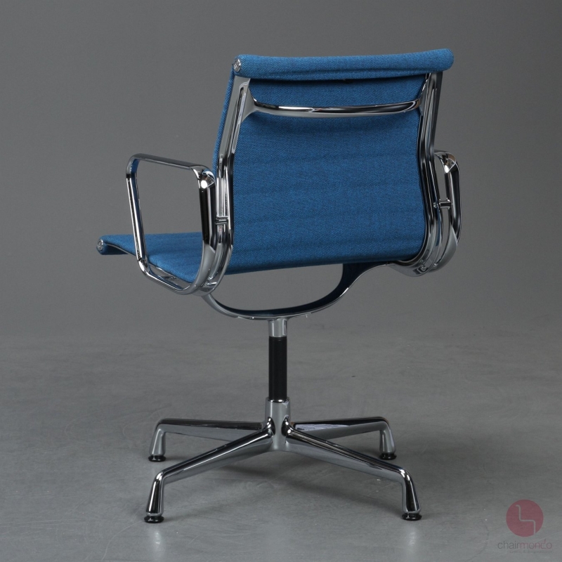Preview: Vitra EA 104 Aluminium Chair Hopsak Blau gebraucht