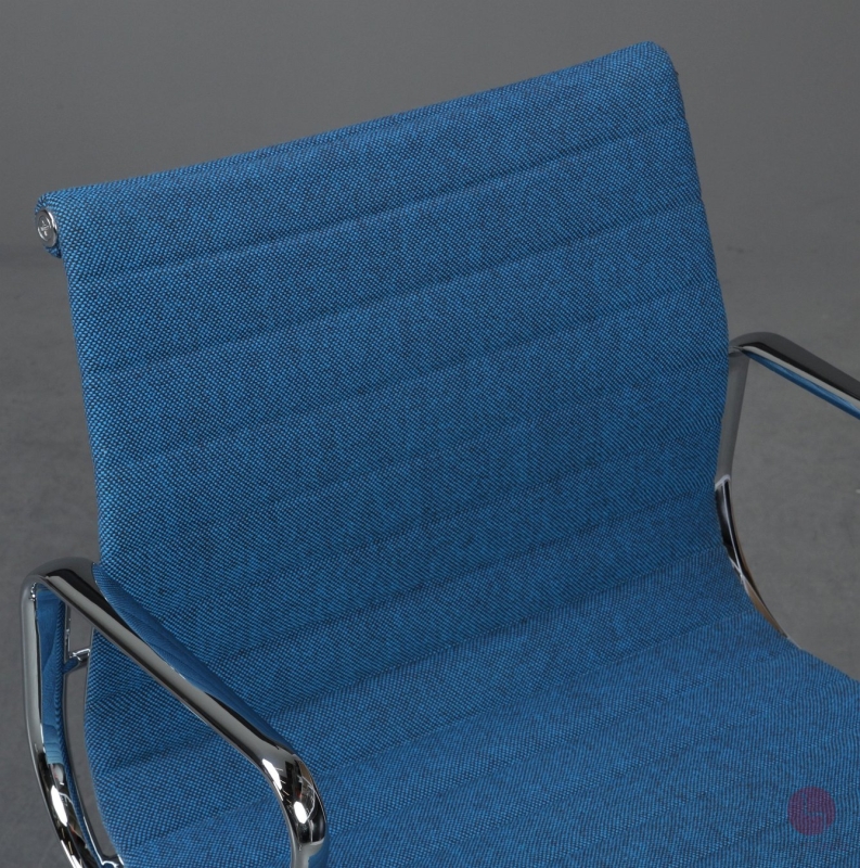 Preview: Vitra EA 104 Aluminium Chair Hopsak Blau gebraucht