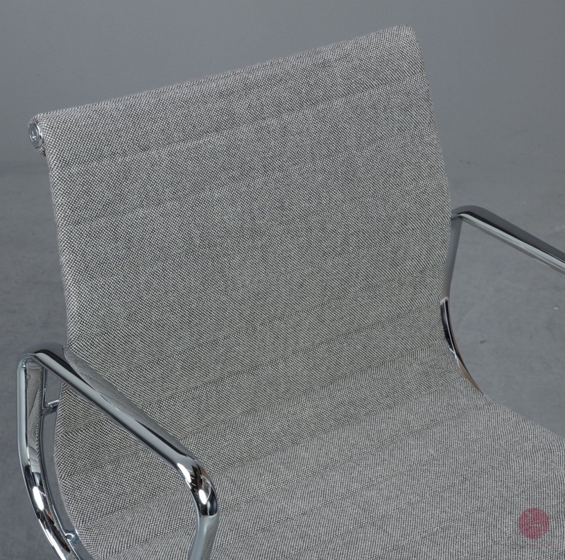 Preview: Vitra EA 104 Aluminium Chair Hopsak Grau gebraucht