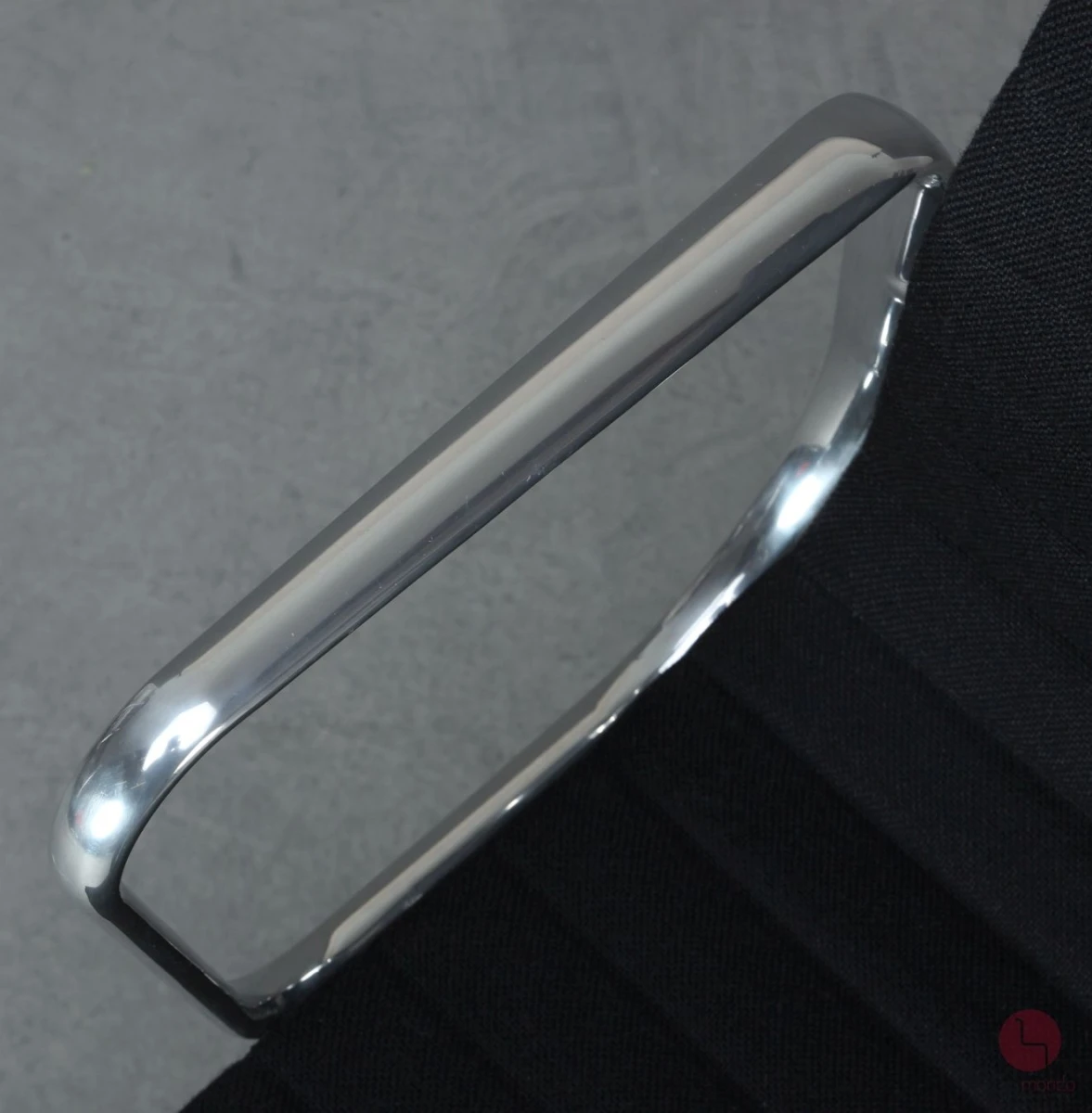 Vitra EA 108 Aluminium Chair Hopsak Schwarz Alu poliert gebraucht