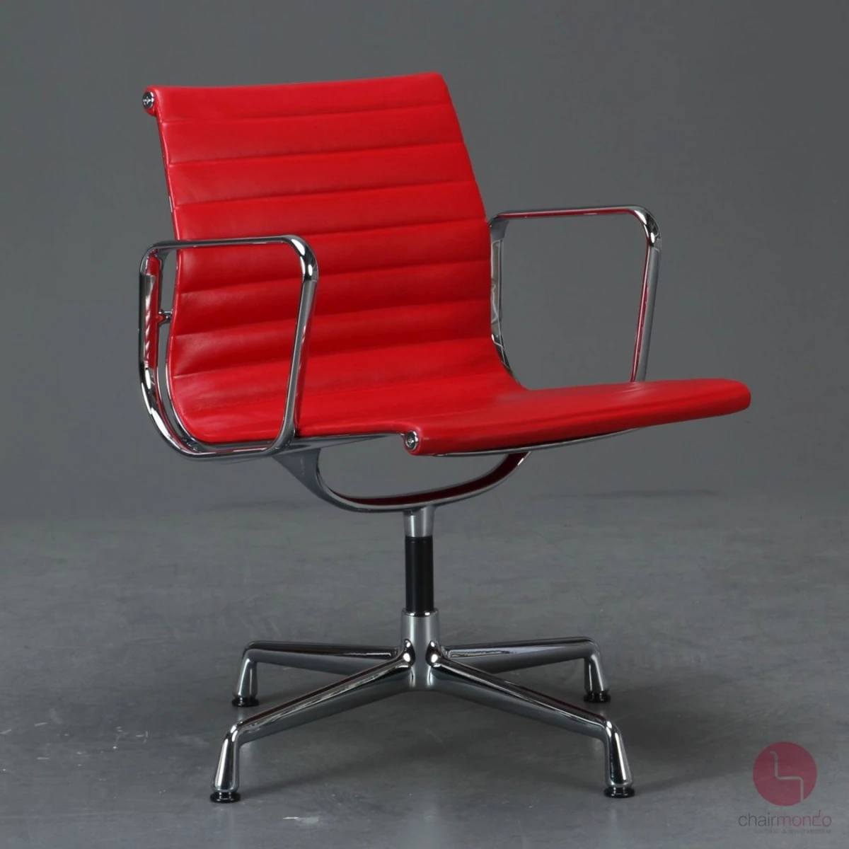 Vitra EA 108 Aluminium Chair Leder Rot 2014 gebraucht