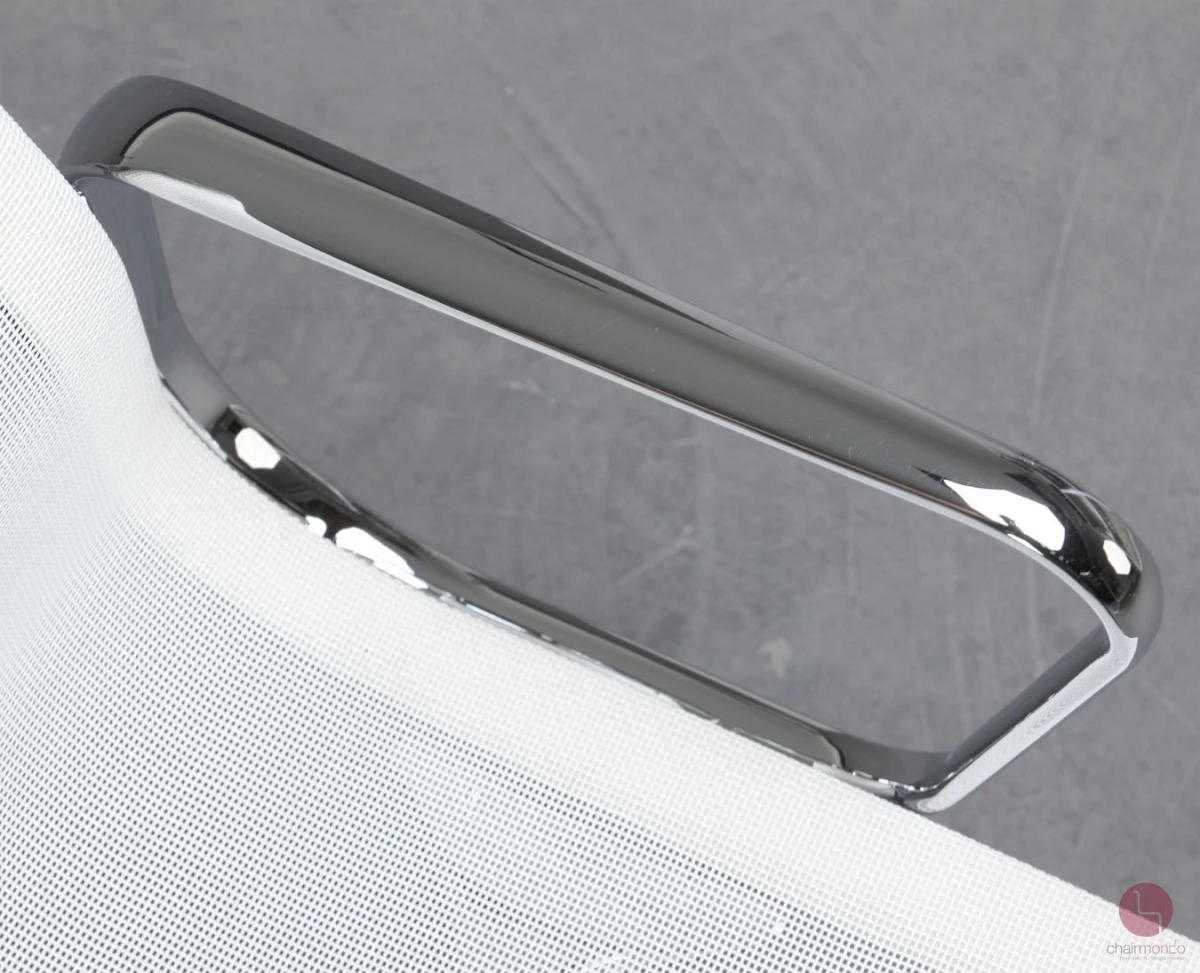 Vitra EA 108 mit weißem Netz Gestell verchromt gebraucht