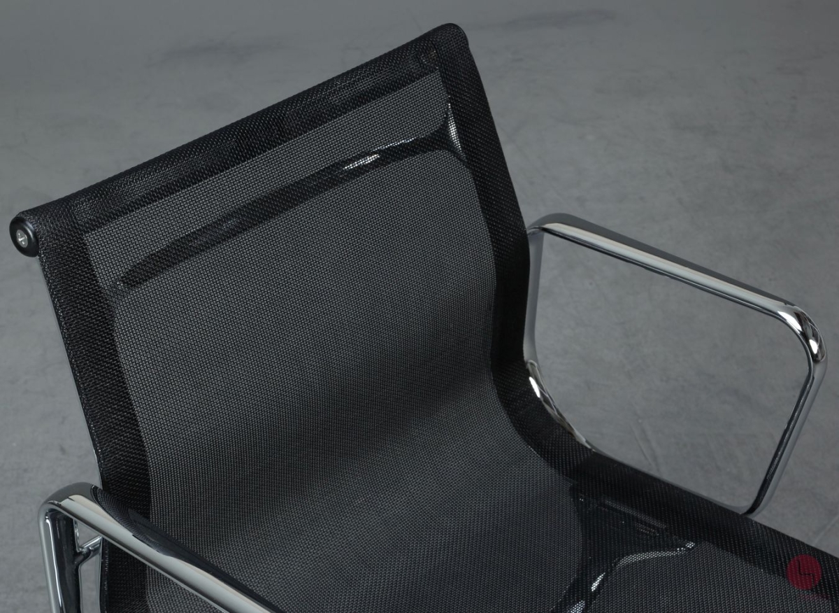 Preview: Vitra EA 108 Aluminium Chair Netz Schwarz gebraucht