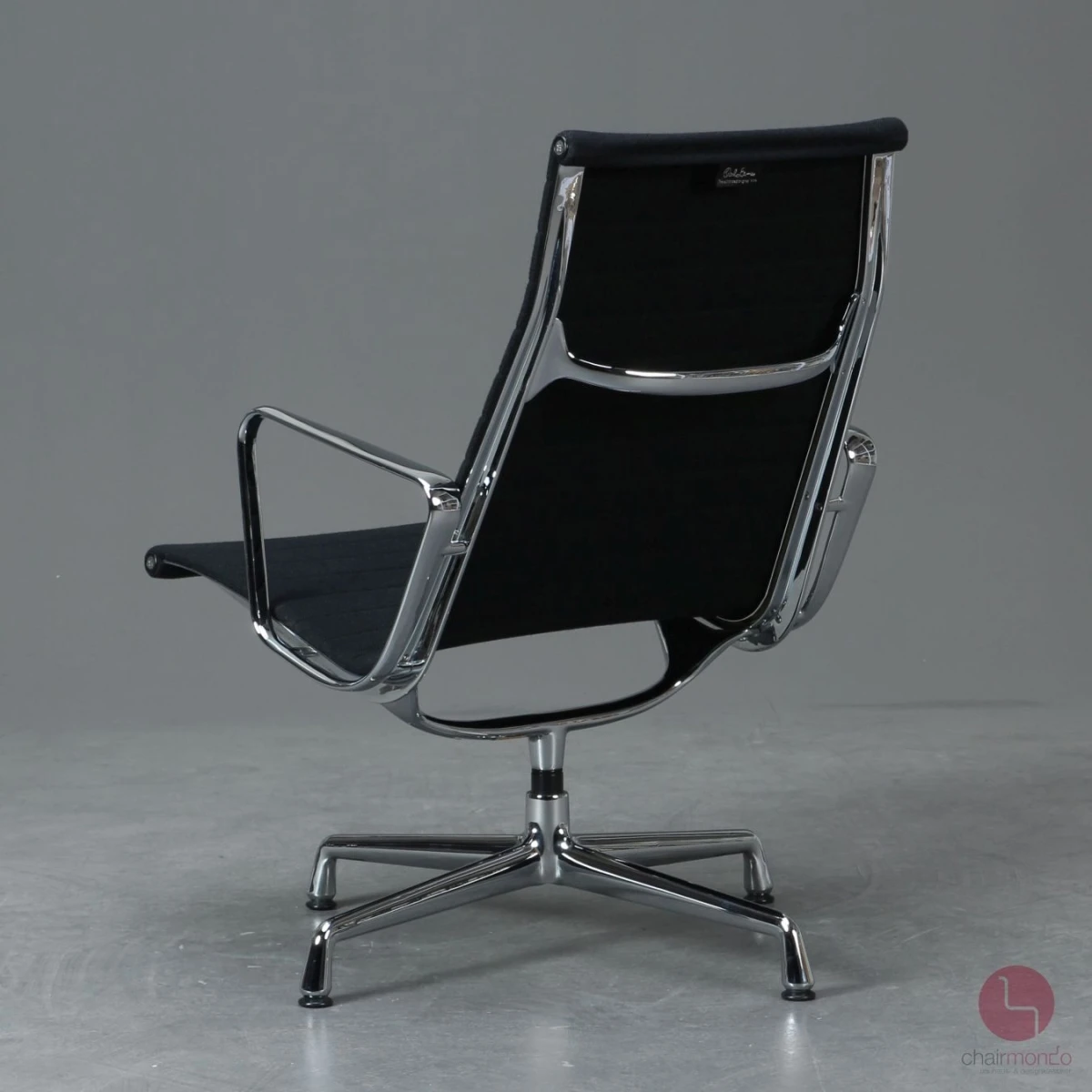 Vitra-EA-116-Hopsak-Schwarz-gebraucht-Rückansicht-S4770