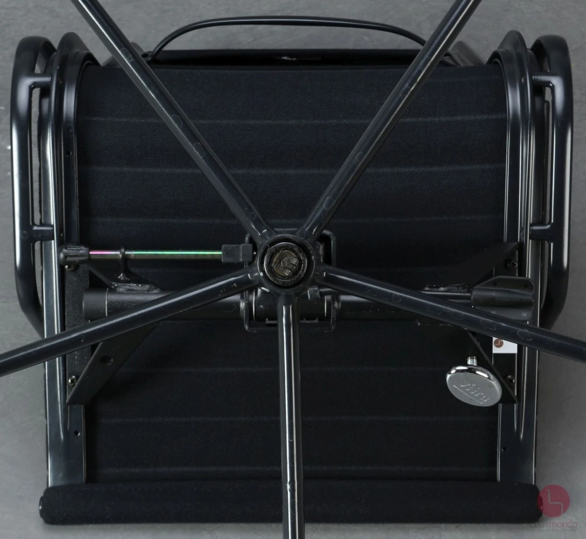 Vitra EA 119 Aluminium Chair Hopsak Schwarz Gestell Schwarz gebraucht