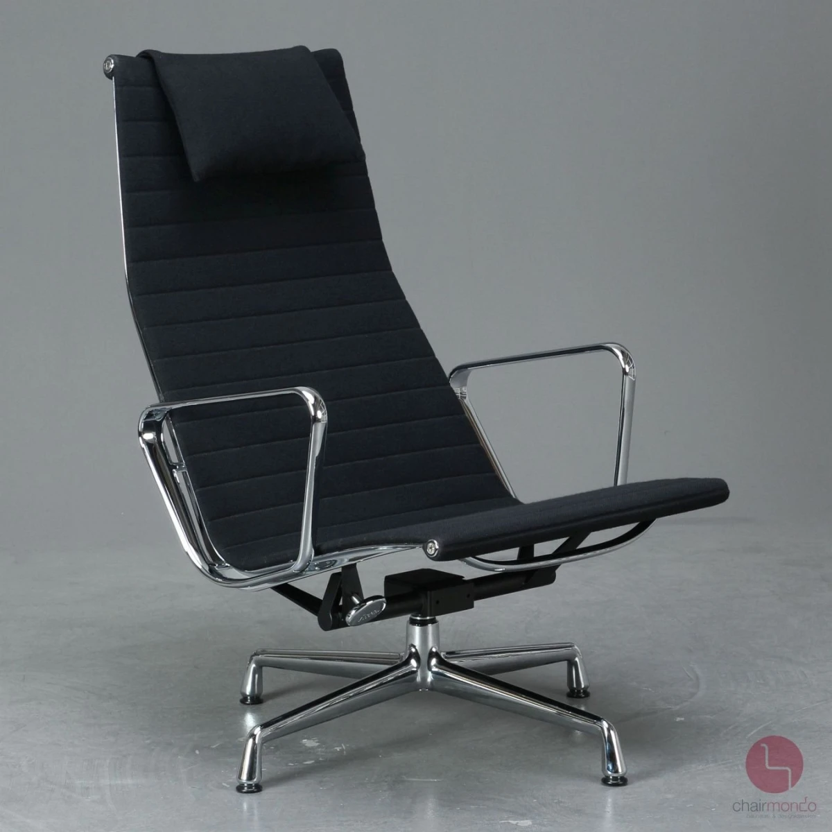 Vitra EA 124 Aluminium Chair Sessel Hopsak Schwarz gebraucht