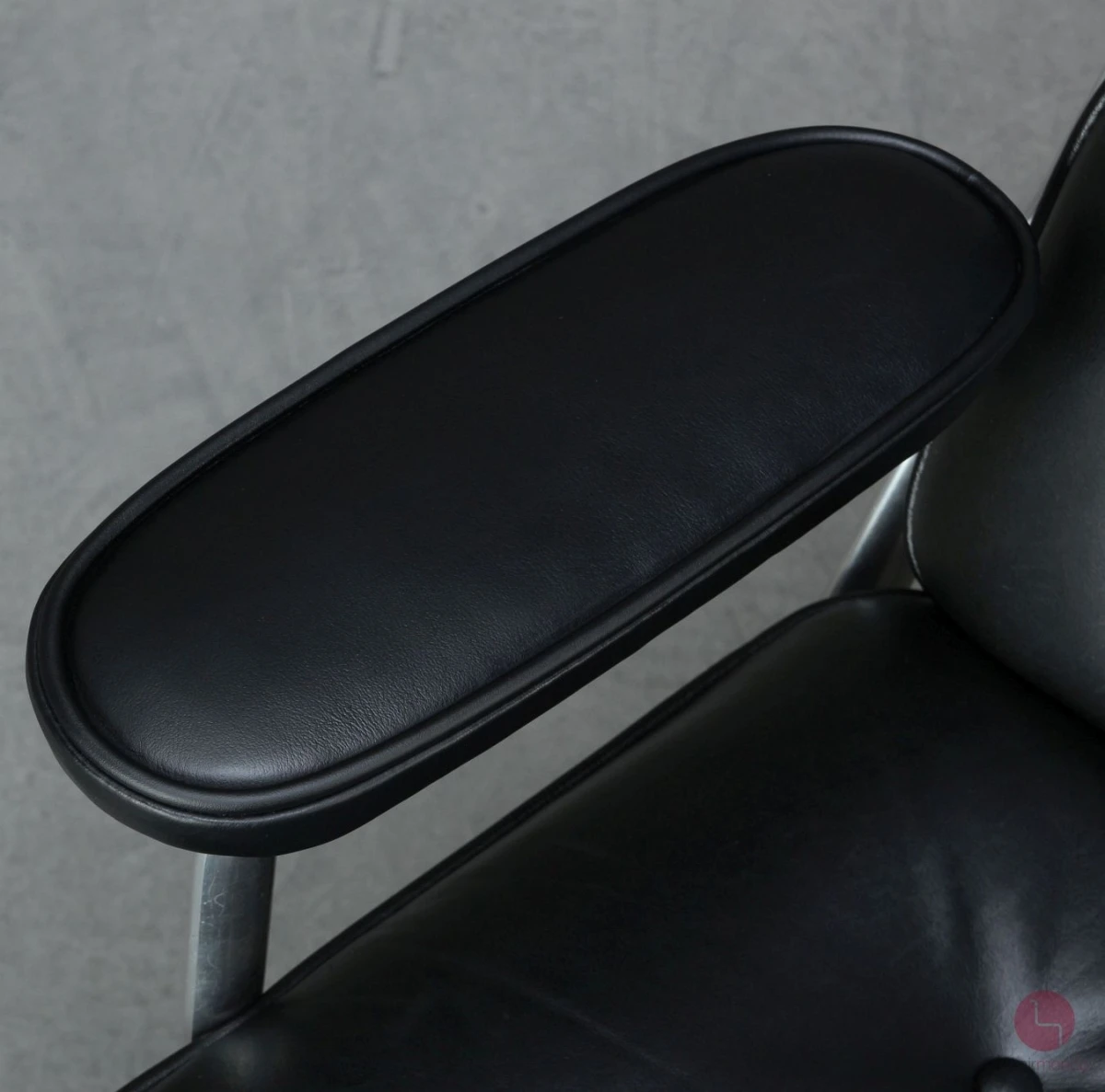 Vitra ES 105 Lobby Chair Lounge Sessel Leder Schwarz gebraucht