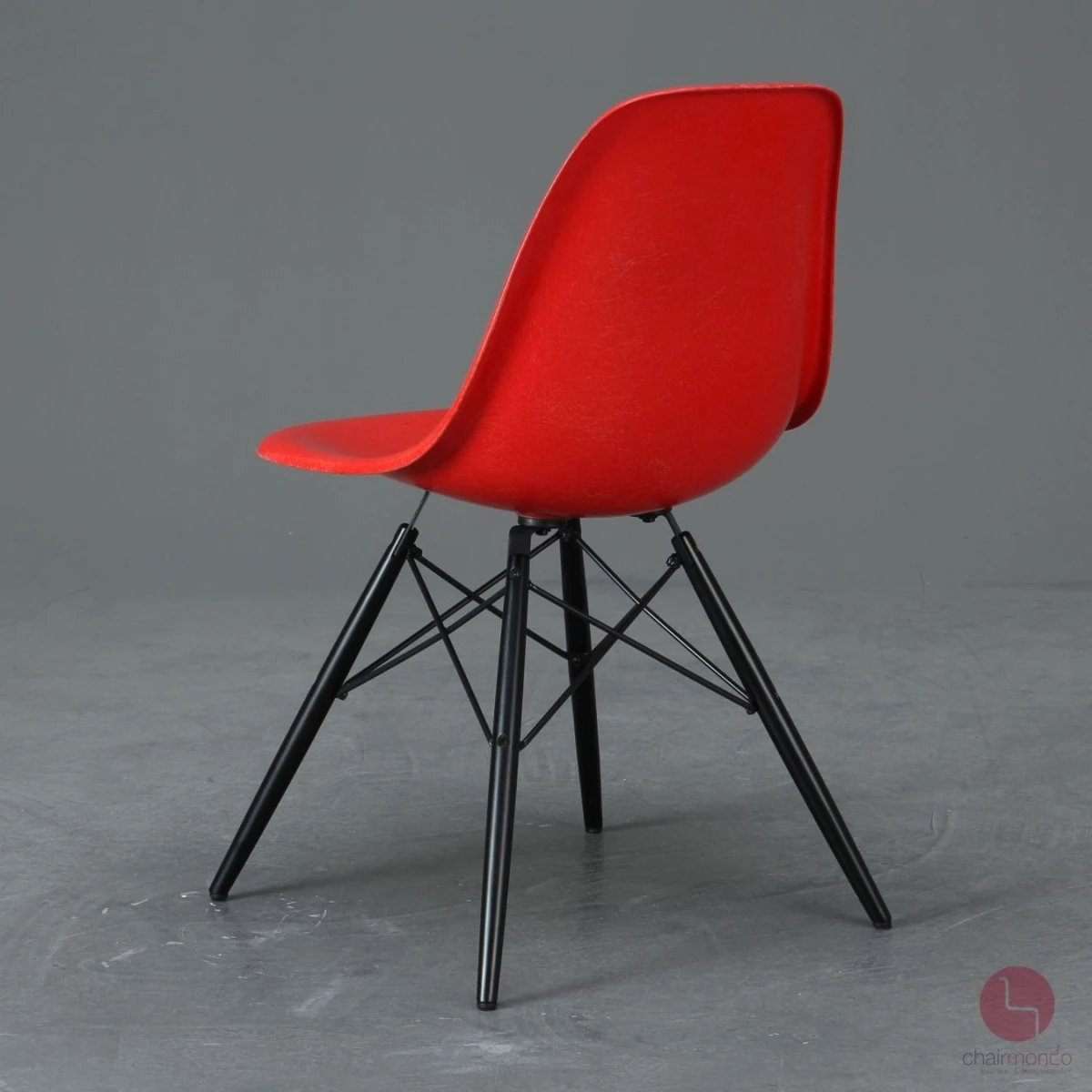 Vitra Eames DSW Side Chair Fiberglas Hermann Miller Rot Ahorngestell gebraucht