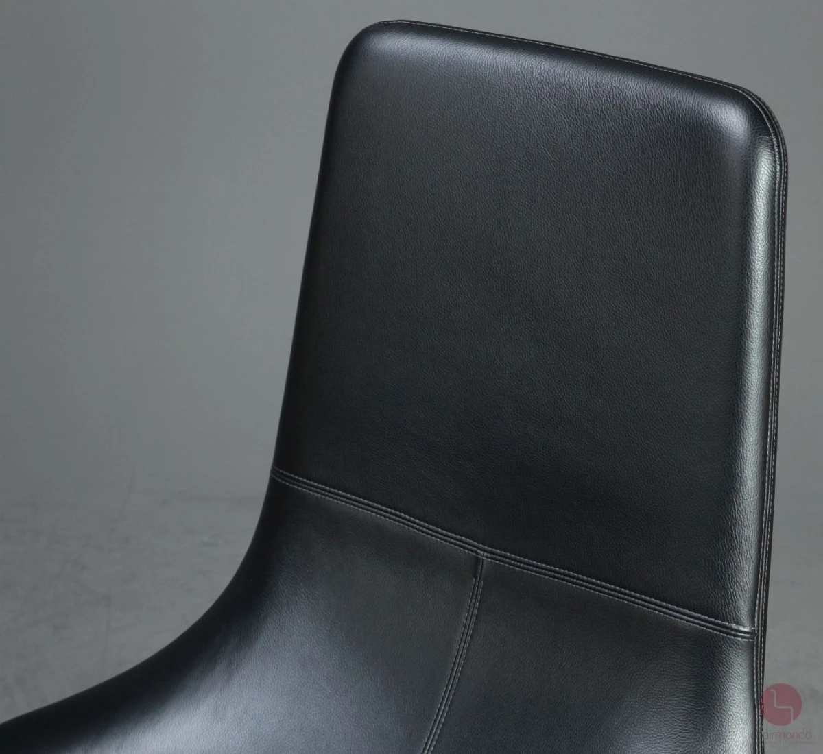 Vitra Repos Sessel Leder Schwarz und Fußbank gebraucht