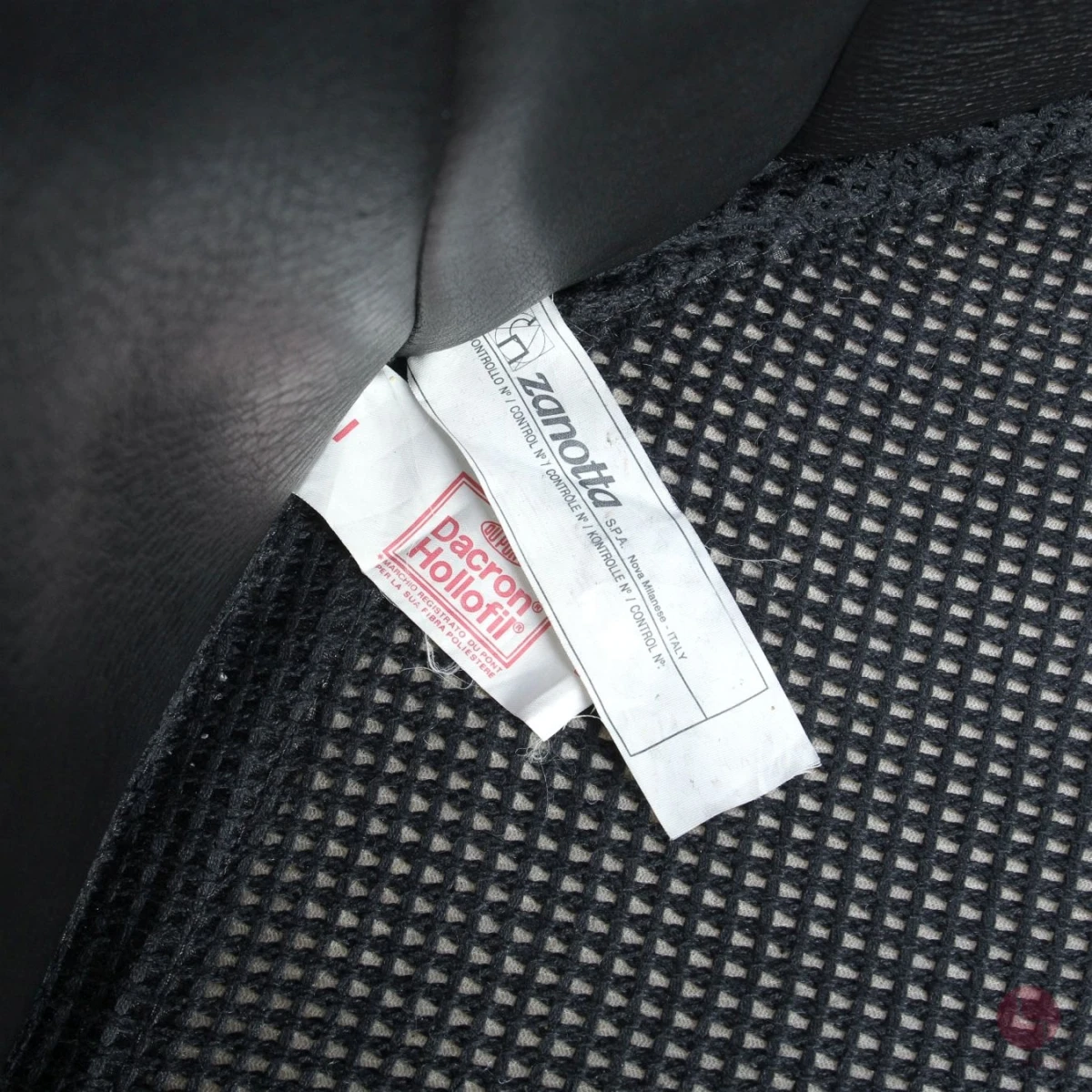 Zanotta Onda 2-Sitzer Sofa Leder Schwarz gebraucht