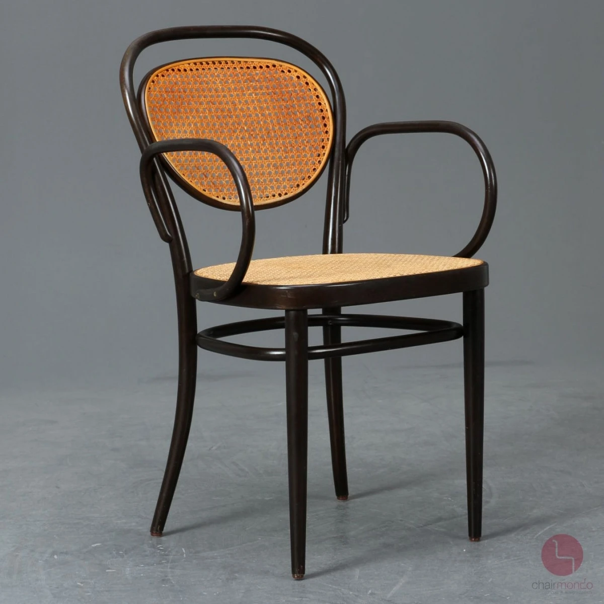 Thonet 215 RF Braun Bugholzstuhl mit Geflecht gebraucht Thonet 215 RF Braun Bugholzstuhl mit Geflecht gebraucht