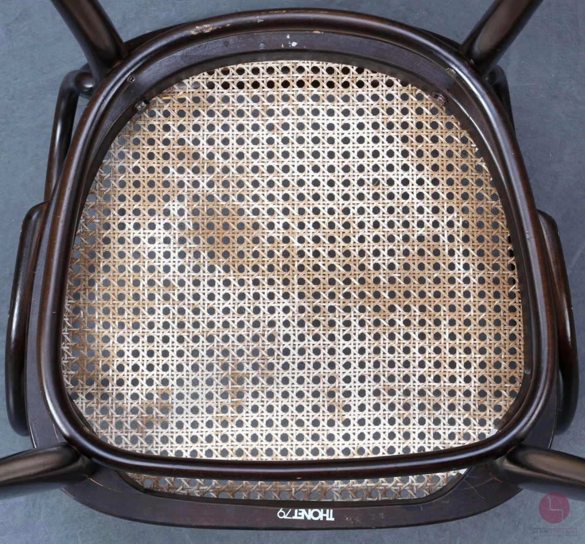 Thonet 215 RF Braun Bugholzstuhl mit Geflecht gebraucht Thonet 215 RF Braun Bugholzstuhl mit Geflecht gebraucht