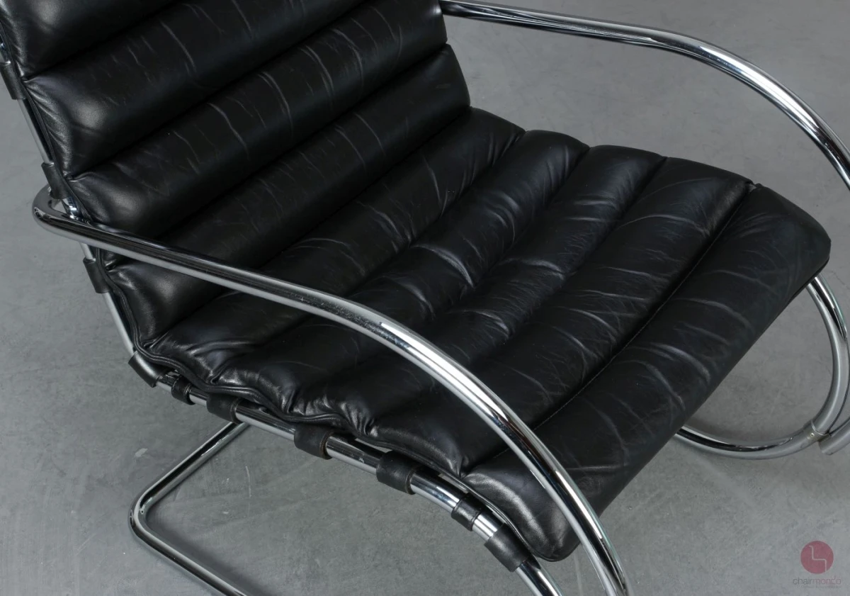 Knoll MR Lounge Sessel mit Armlehnen in Schwarz Freischwinger gebraucht