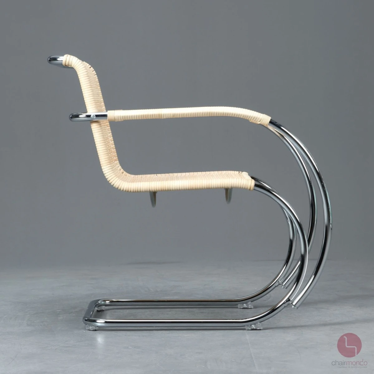 Thonet S533 RF Freischwinger Sessel mit Geflecht gebraucht Thonet S533 RF Freischwinger Sessel mit Geflecht gebraucht