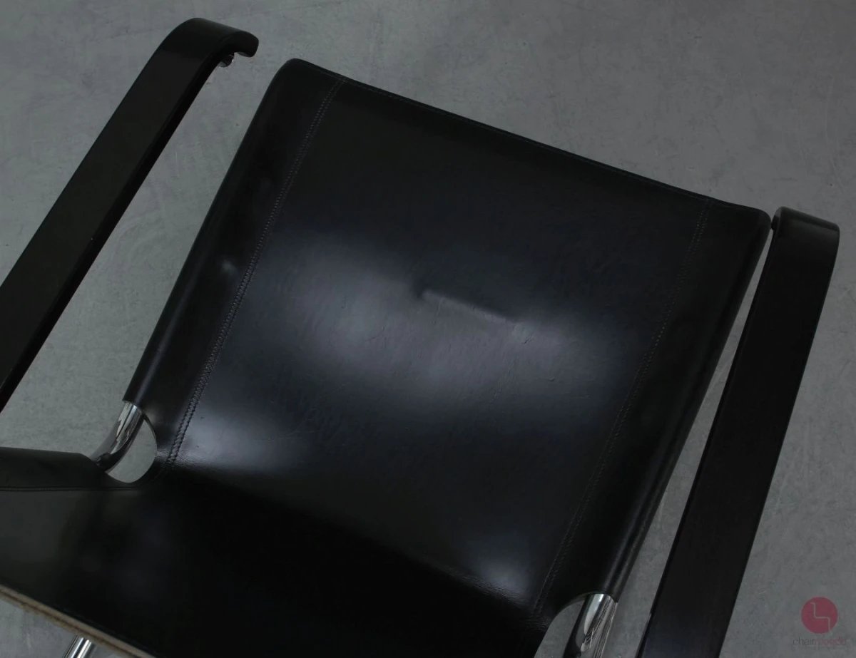 Thonet S35 L Freischwinger Sessel mit schwarzem Leder gebraucht Thonet S35 L Freischwinger Sessel mit schwarzem Leder gebraucht
