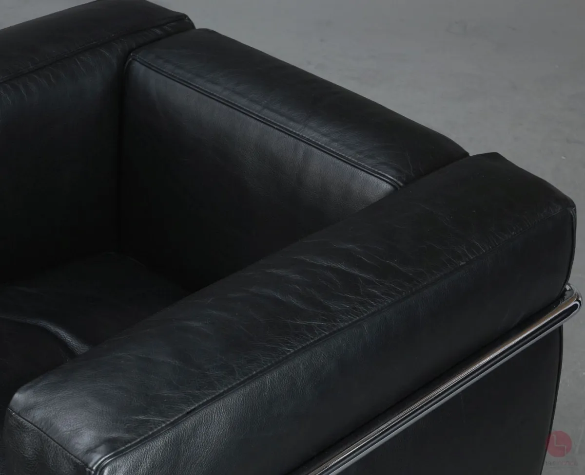 Cassina LC2 Sessel mit schwarzem Leder gebraucht