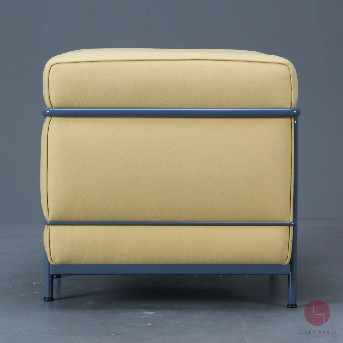 Cassina LC2 Le Corbusier Sessel Stoff Gelb gebraucht Cassina LC2 Le Corbusier Sessel Stoff Gelb gebraucht
