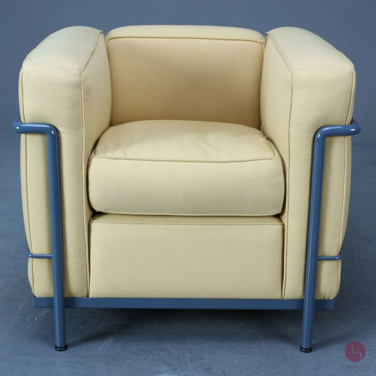 Cassina LC2 Le Corbusier Sessel Stoff Gelb gebraucht Cassina LC2 Le Corbusier Sessel Stoff Gelb gebraucht