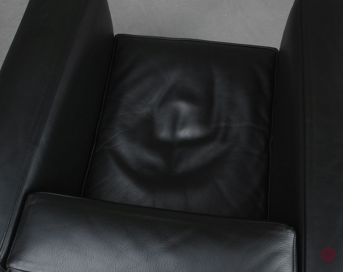 Cassina LC2 Sessel mit schwarzem Leder gebraucht