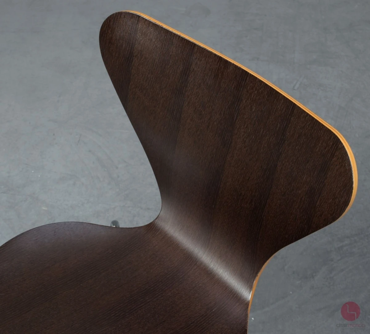 Fritz Hansen 3107 Serie 7 in Eiche Dunkelbraun gebraucht Fritz Hansen 3107 Serie 7 in Eiche Dunkelbraun gebraucht
