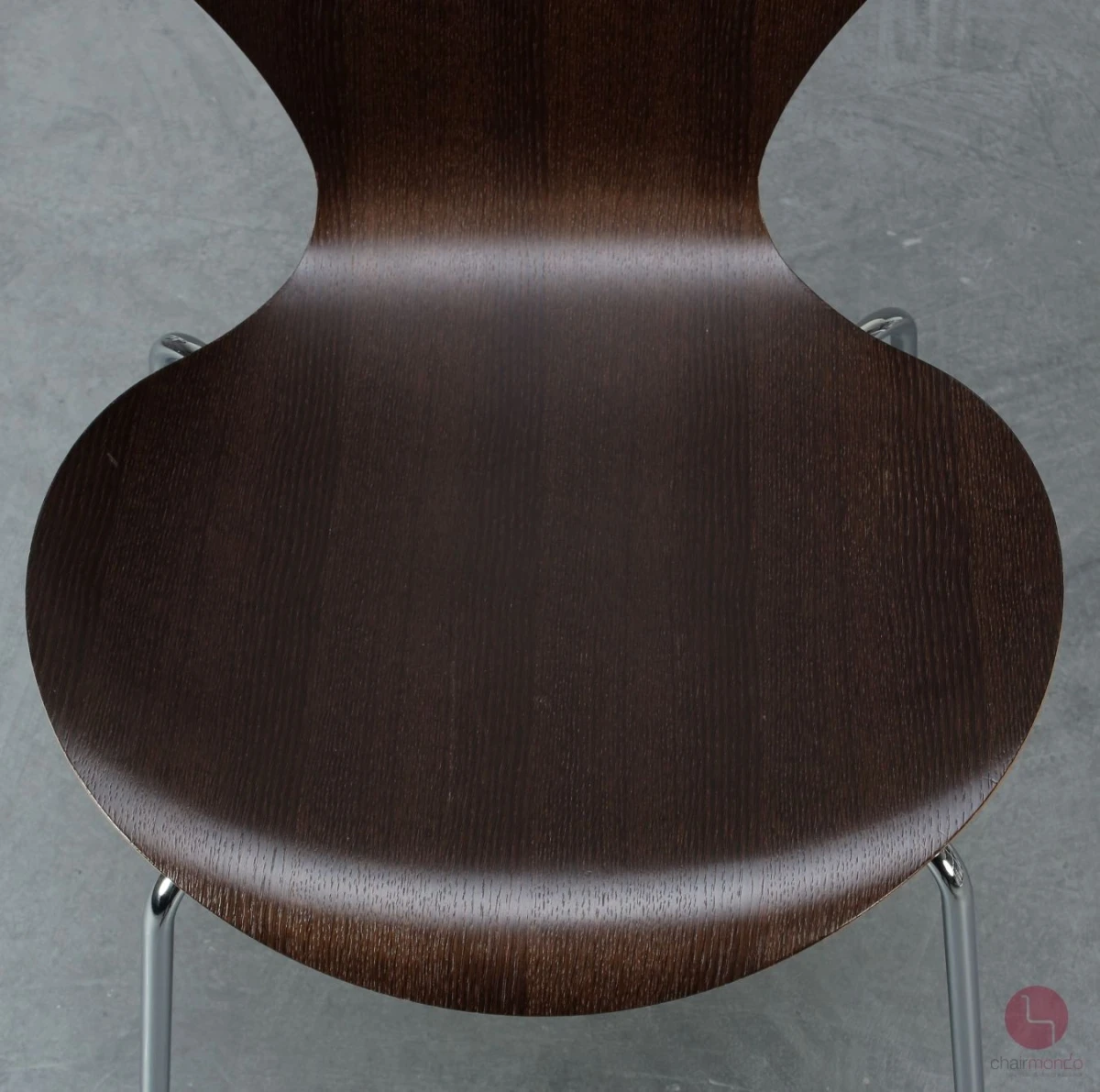 Fritz Hansen 3107 Serie 7 in Eiche Dunkelbraun gebraucht Fritz Hansen 3107 Serie 7 in Eiche Dunkelbraun gebraucht