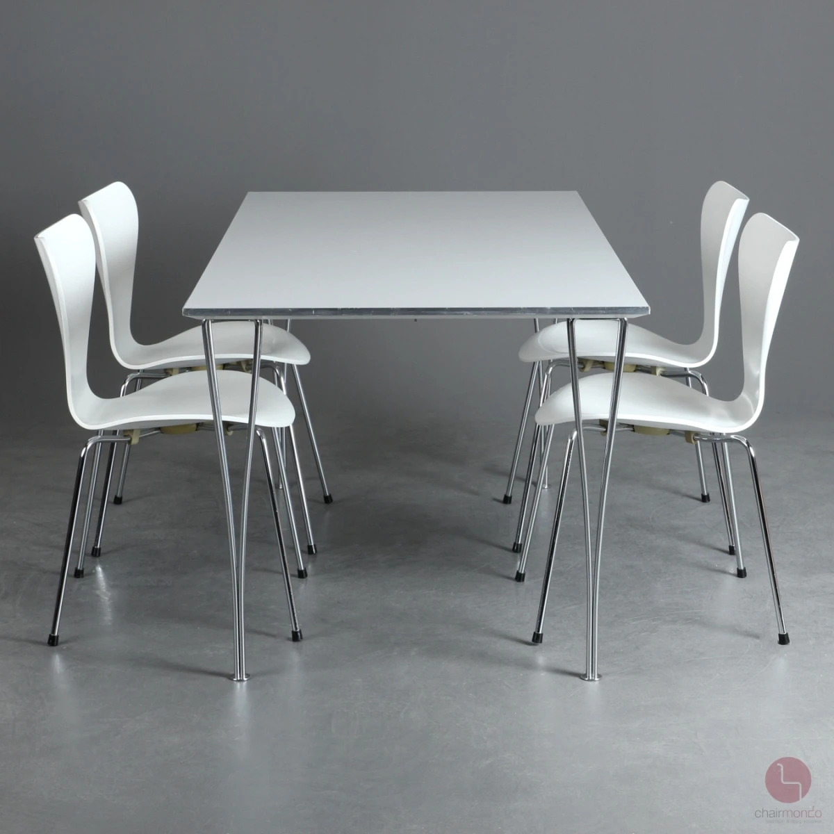 Fritz Hansen Rectangular Esstisch 180 x 80cm in Weiß gebraucht Fritz Hansen Rectangular Esstisch 180 x 80cm in Weiß gebraucht