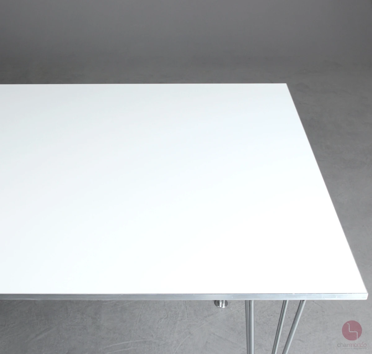 Fritz Hansen Rectangular Esstisch 180 x 80cm in Weiß gebraucht Fritz Hansen Rectangular Esstisch 180 x 80cm in Weiß gebraucht
