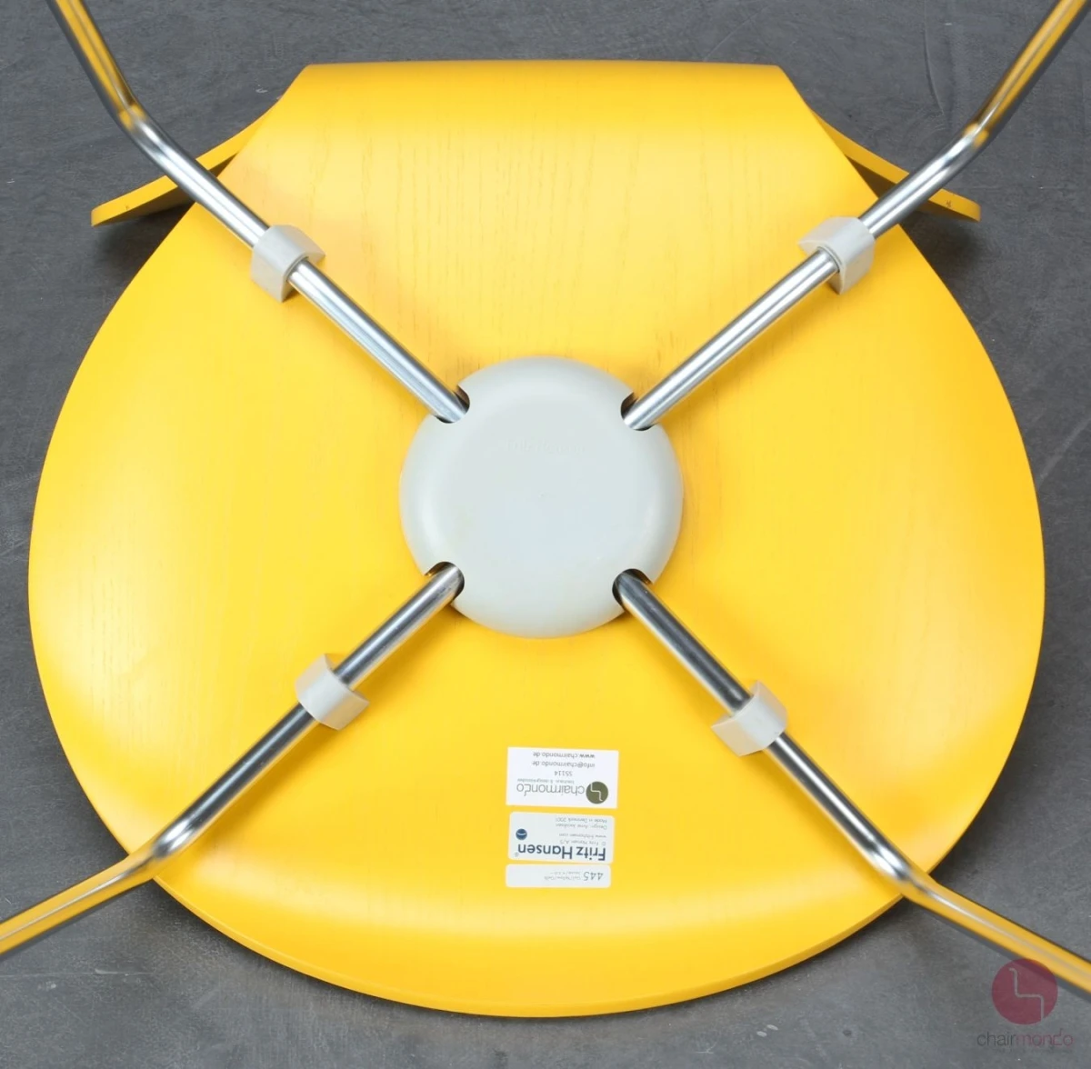 Fritz Hansen 3107 Serie 7 Gelb lackiert gebraucht Fritz Hansen 3107 Serie 7 Gelb lackiert gebraucht