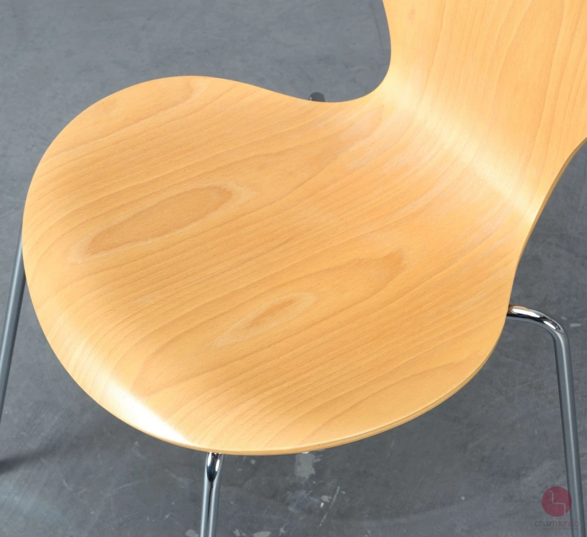Fritz Hansen 3107 Serie 7 Stuhl in Buche gebraucht Fritz Hansen 3107 Serie 7 Stuhl in Buche gebraucht