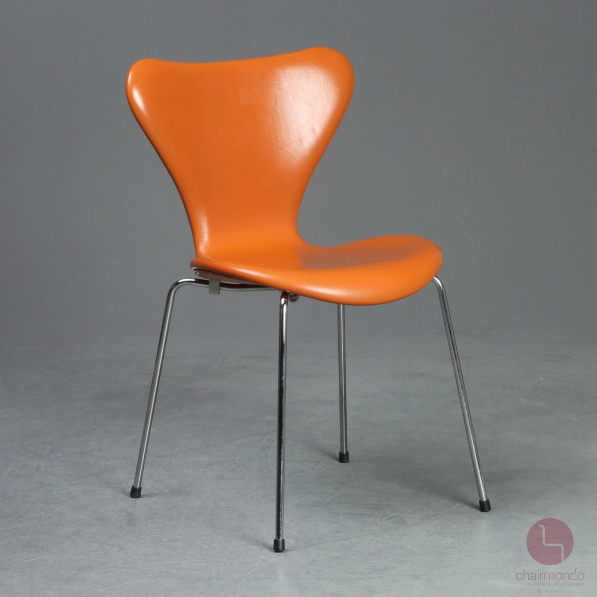 Fritz Hansen Serie 7 Leder Stuhl in Cognac Orange Fritz Hansen Serie 7 Leder Stuhl in Cognac Orange