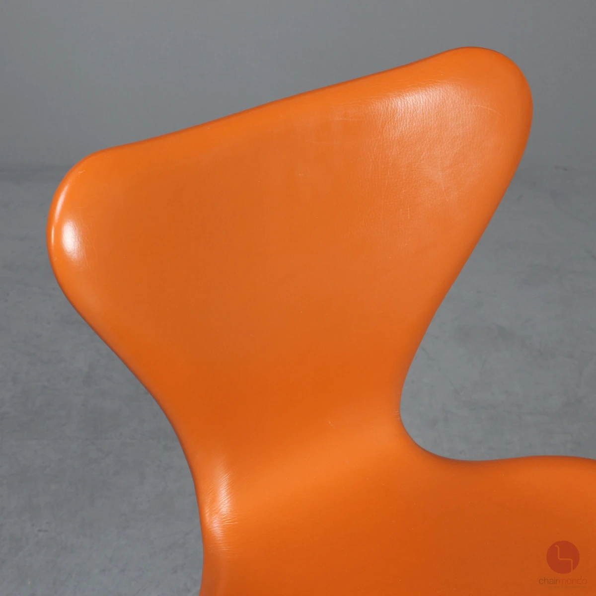 Fritz Hansen Serie 7 Leder Stuhl in Cognac Orange Fritz Hansen Serie 7 Leder Stuhl in Cognac Orange