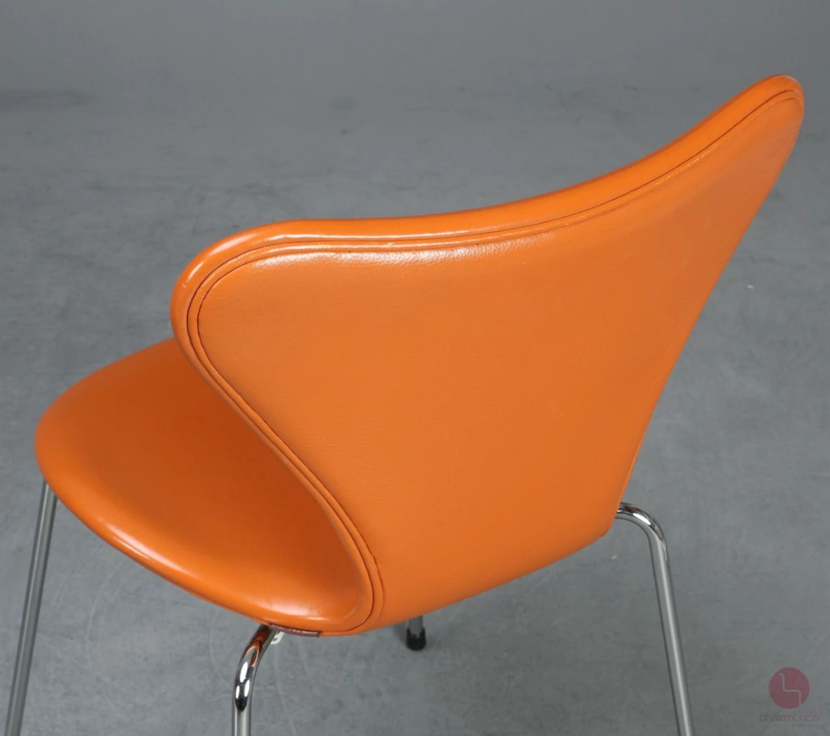 Fritz Hansen Serie 7 Leder Stuhl in Cognac Orange Fritz Hansen Serie 7 Leder Stuhl in Cognac Orange