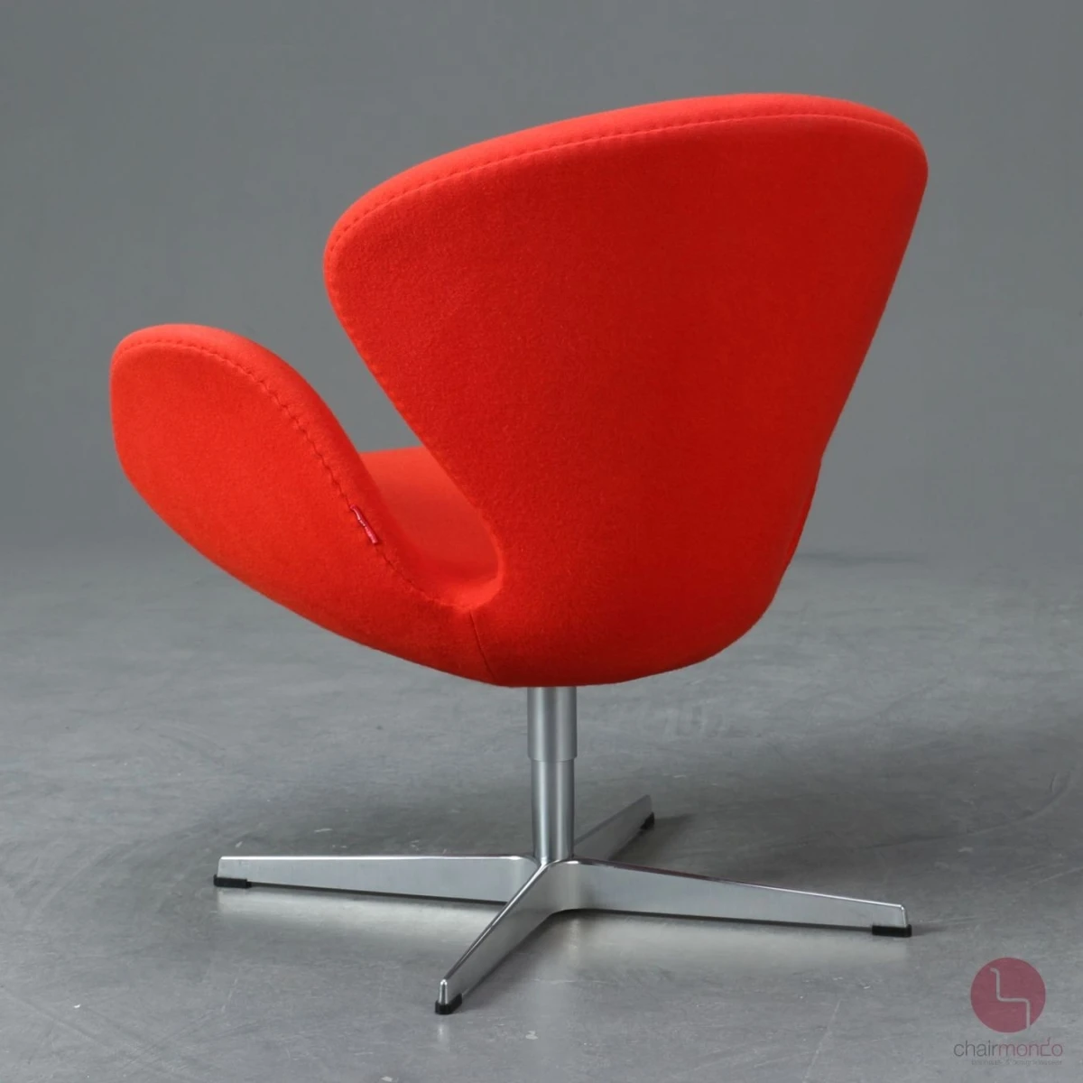 Fritz Hansen Swan Chair in Rot Lounge Sessel gebraucht Fritz Hansen Swan Chair in Rot Lounge Sessel gebraucht