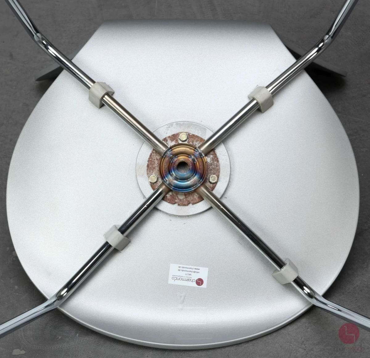 Fritz Hansen 3107 Serie 7 Stuhl in Silber gebraucht Fritz Hansen 3107 Serie 7 Stuhl in Silber gebraucht