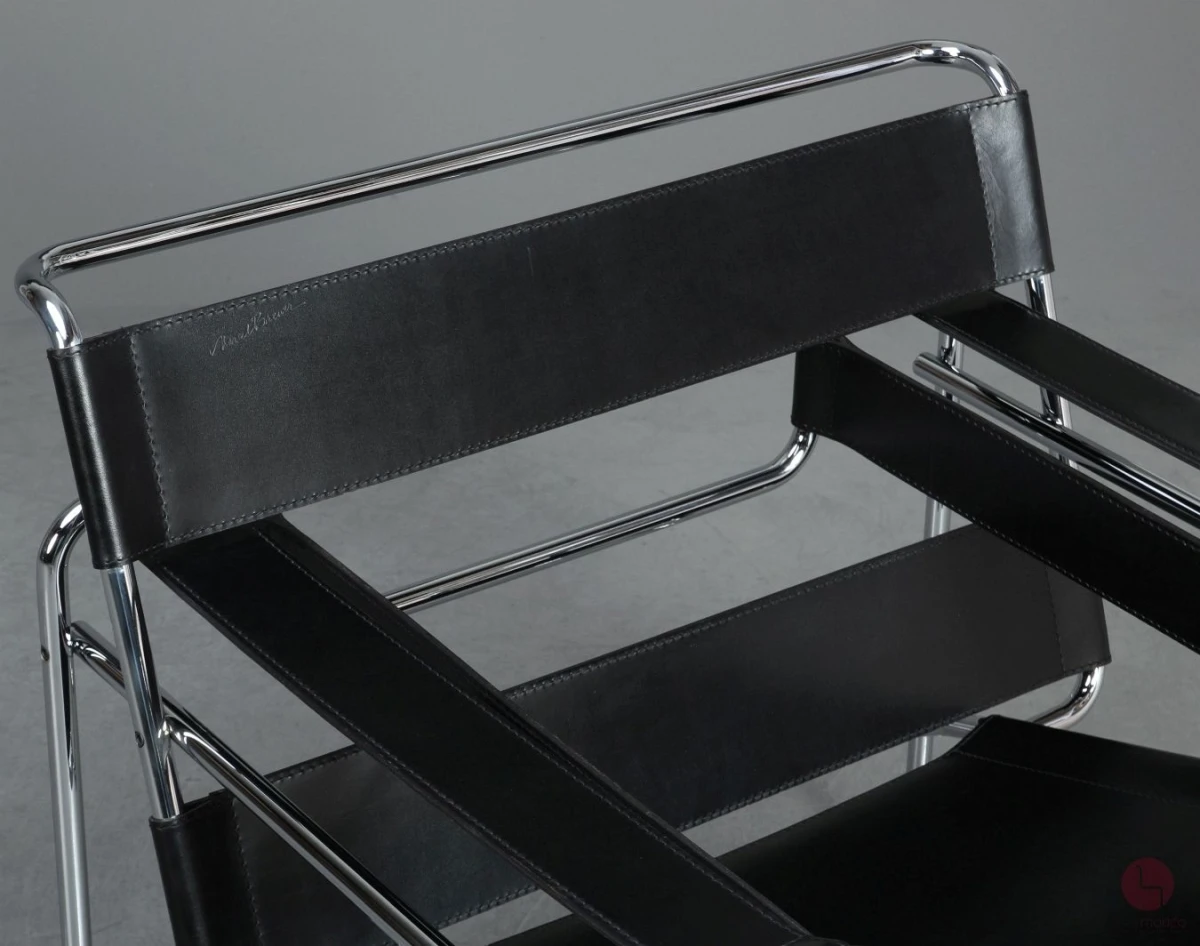 Knoll Wassily Chair mit schwarzem Leder gebraucht