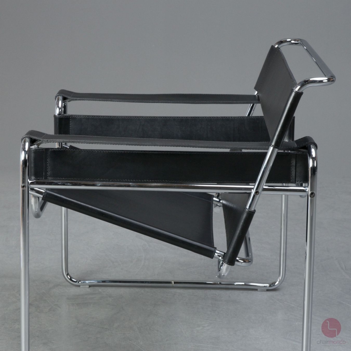 Gavina Wassily Chair mit schwarzem Leder