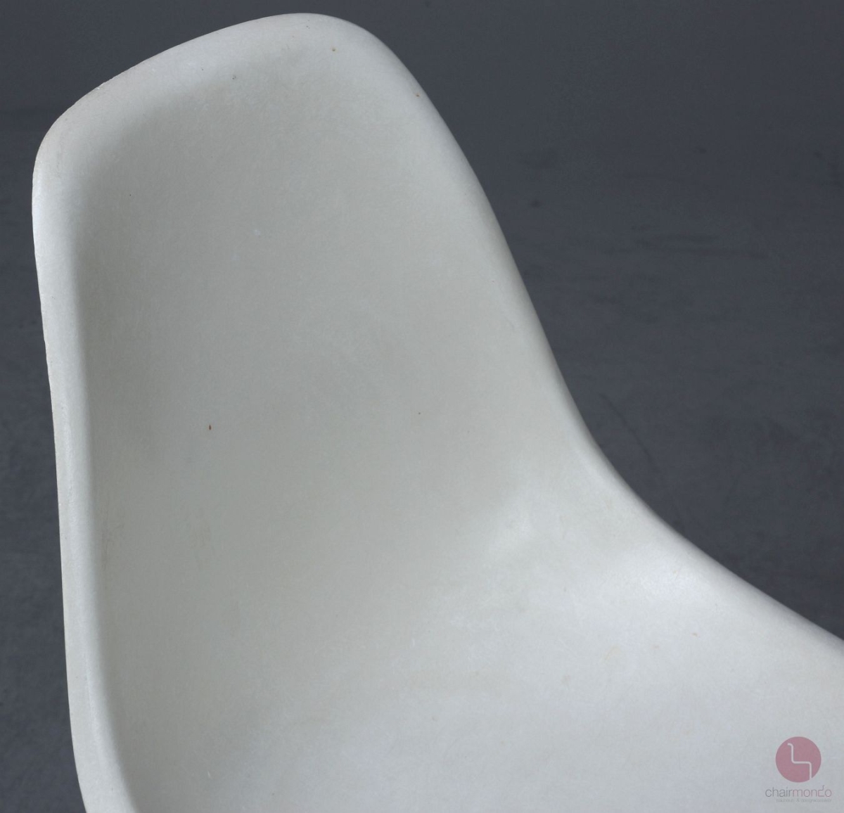 Herman Miller Eames Side Chair aus Fiberglas Weiß gebraucht