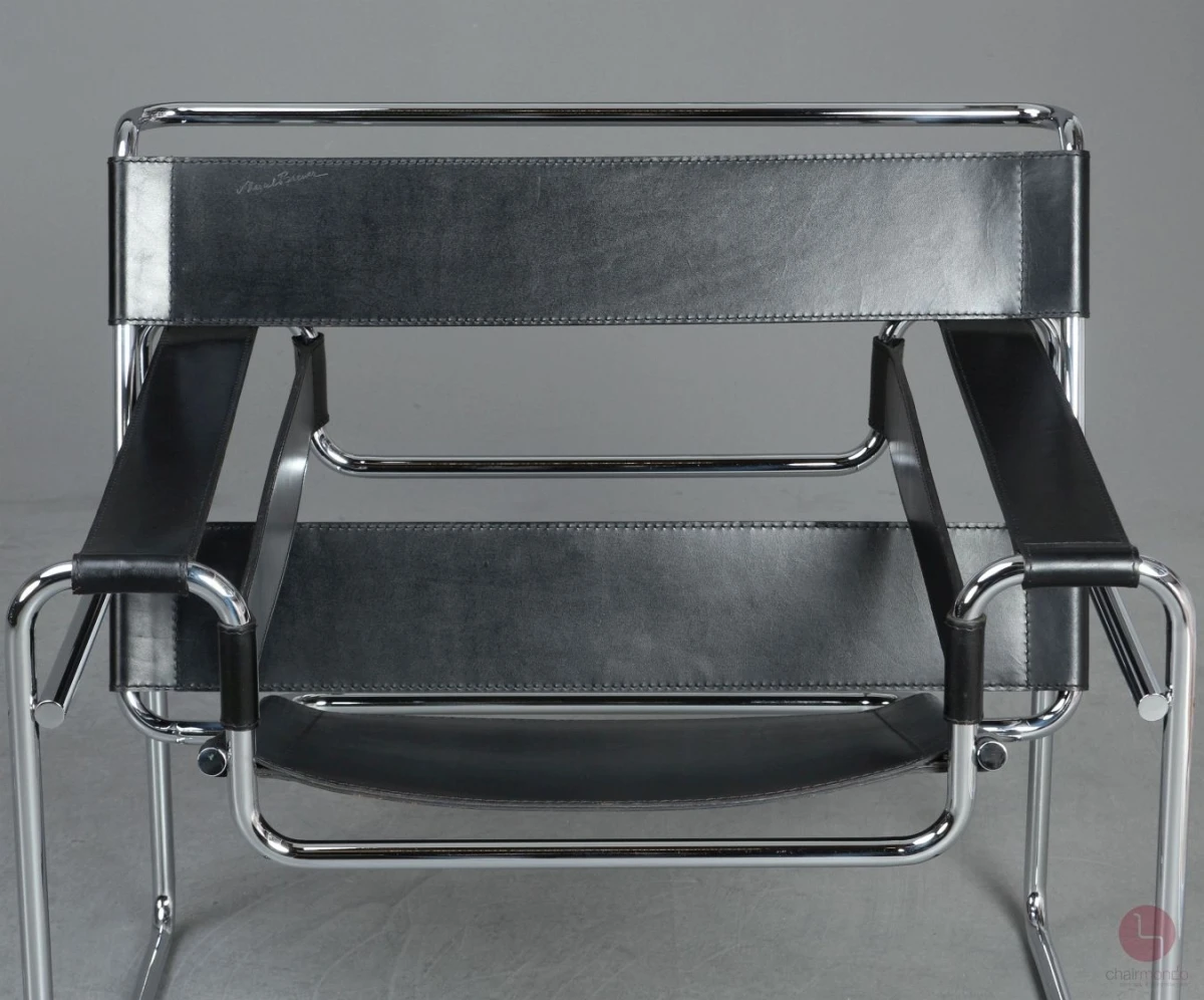 Knoll Wassily Chair mit schwarzem Leder gebraucht