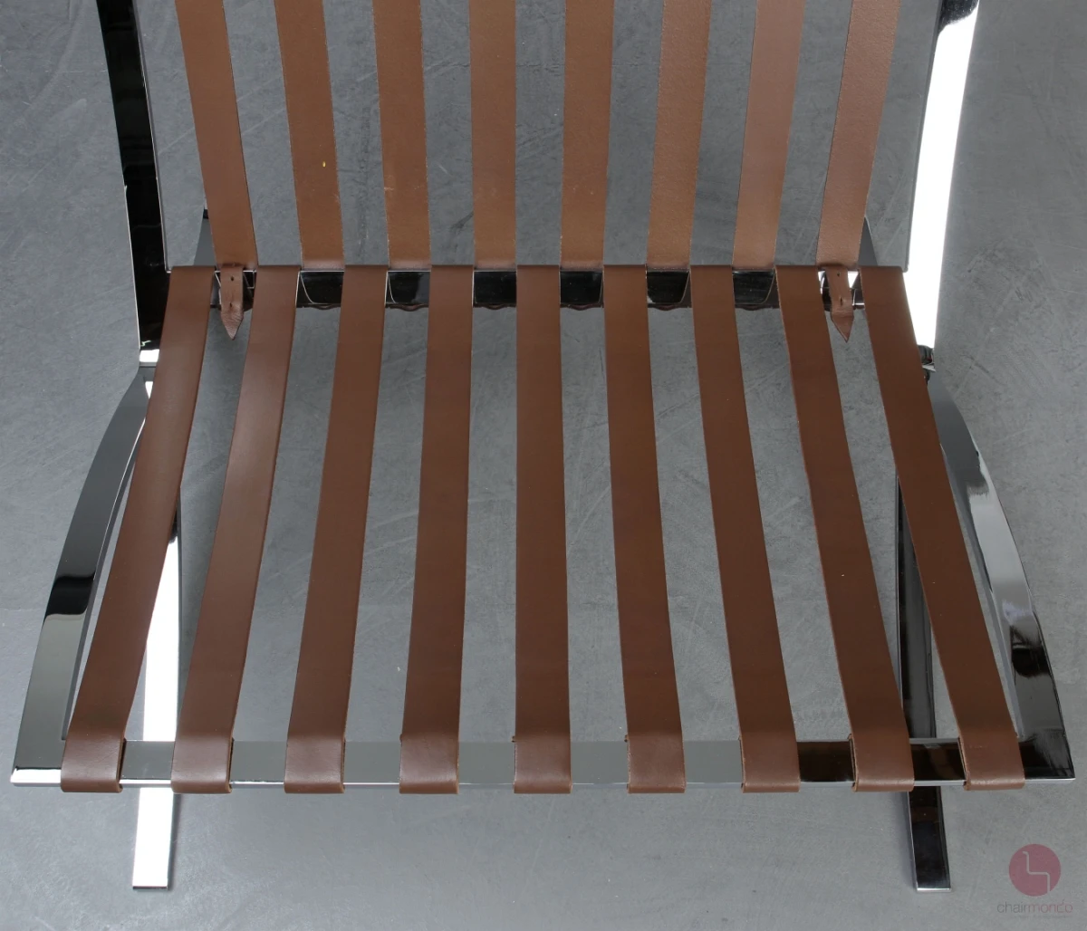 Knoll Barcelona Chair mit braunem Leder gebraucht