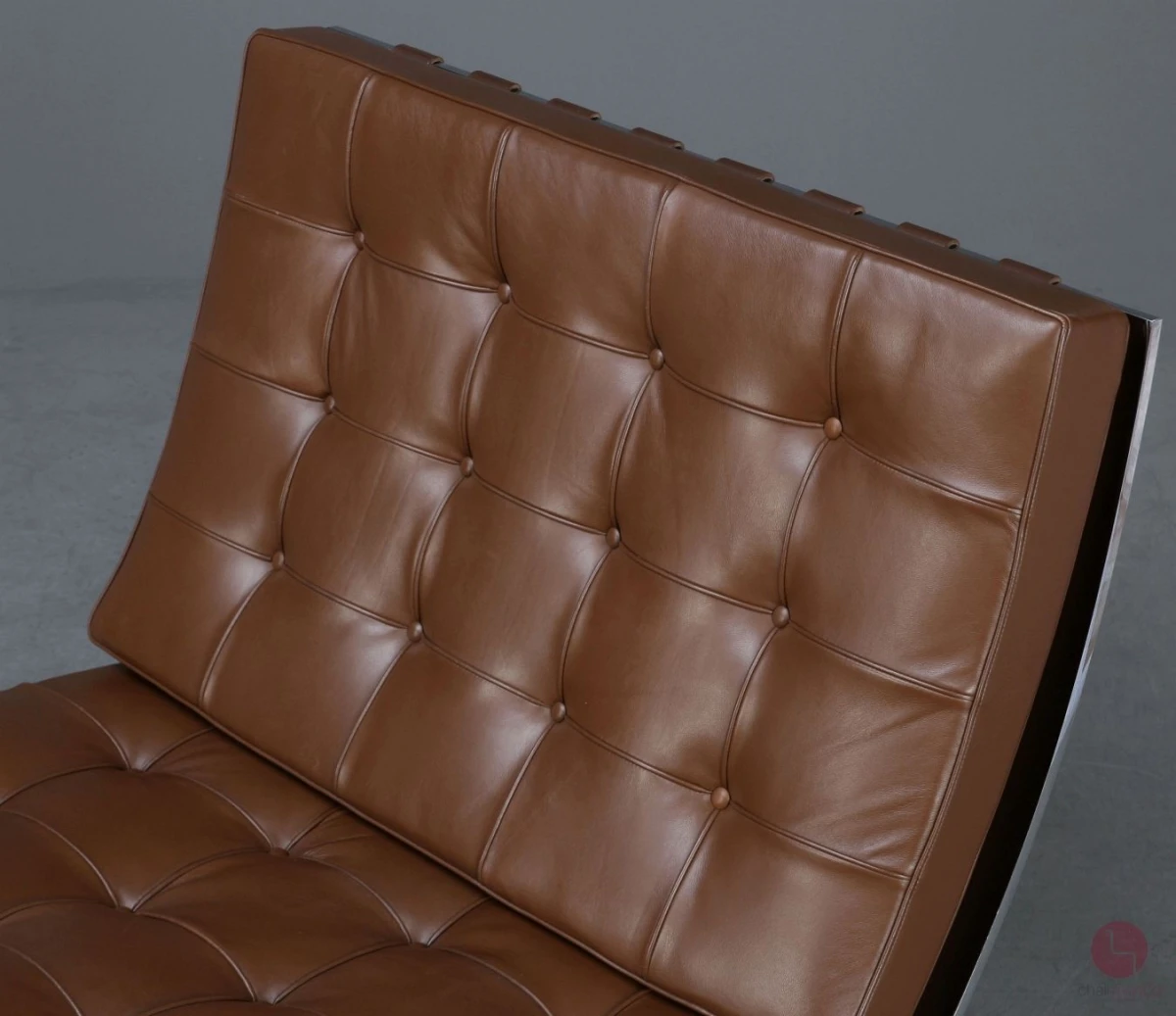 Knoll Barcelona Chair mit braunem Leder gebraucht