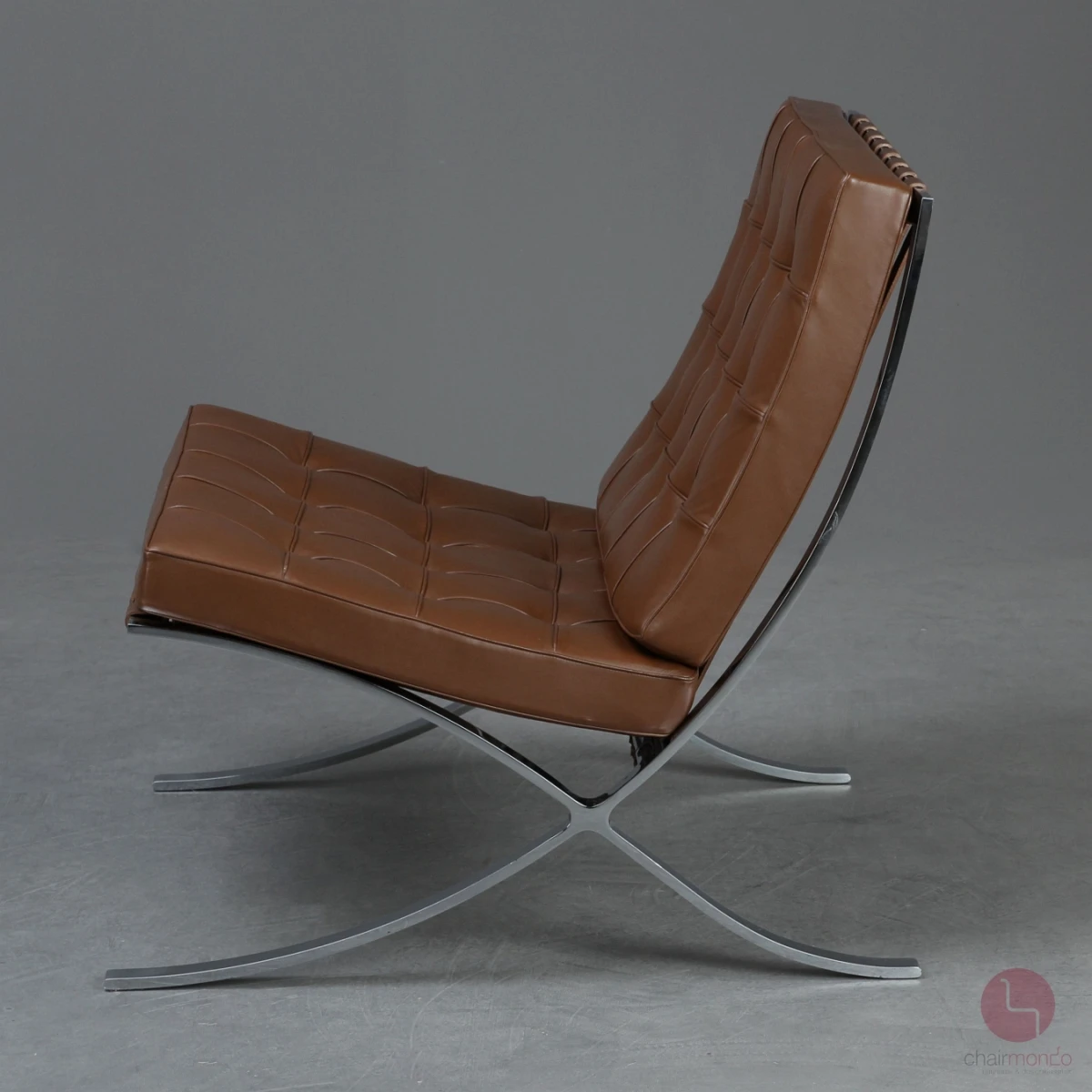 Knoll Barcelona Chair mit Ottoman mit braunem Leder gebraucht