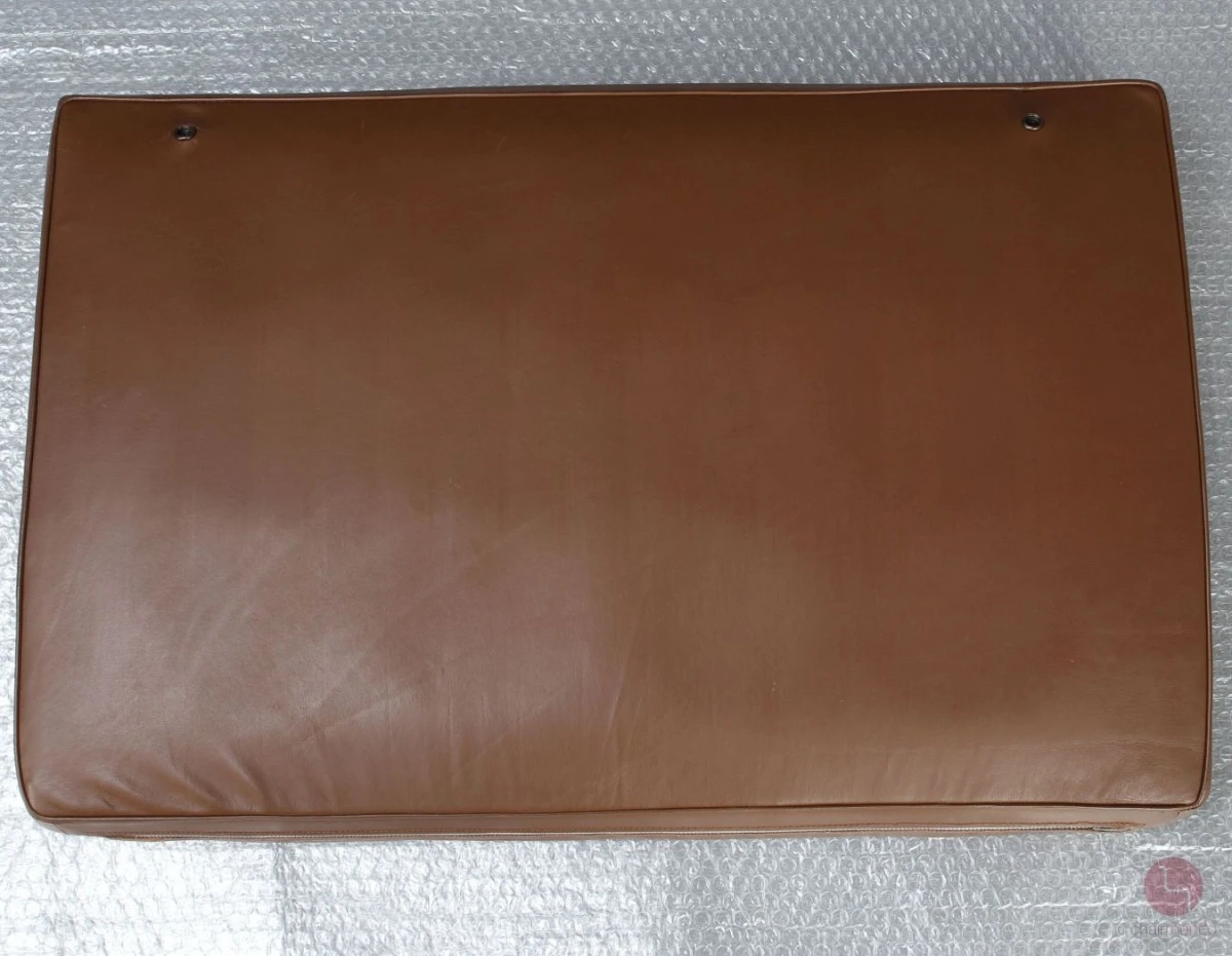 Knoll Barcelona Chair mit braunem Leder gebraucht