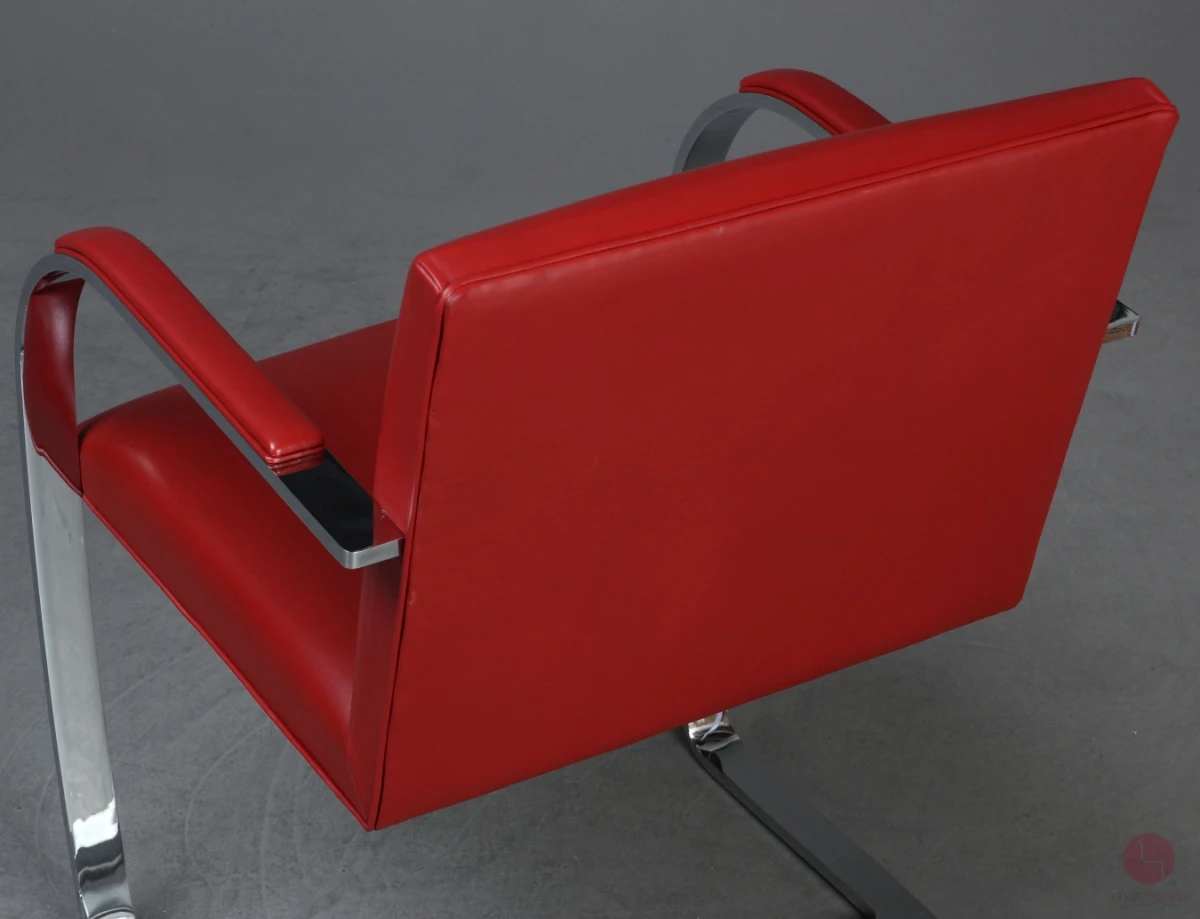 Knoll Brno Freischwinger mit rotem Leder und verchromtem Gestell gebraucht