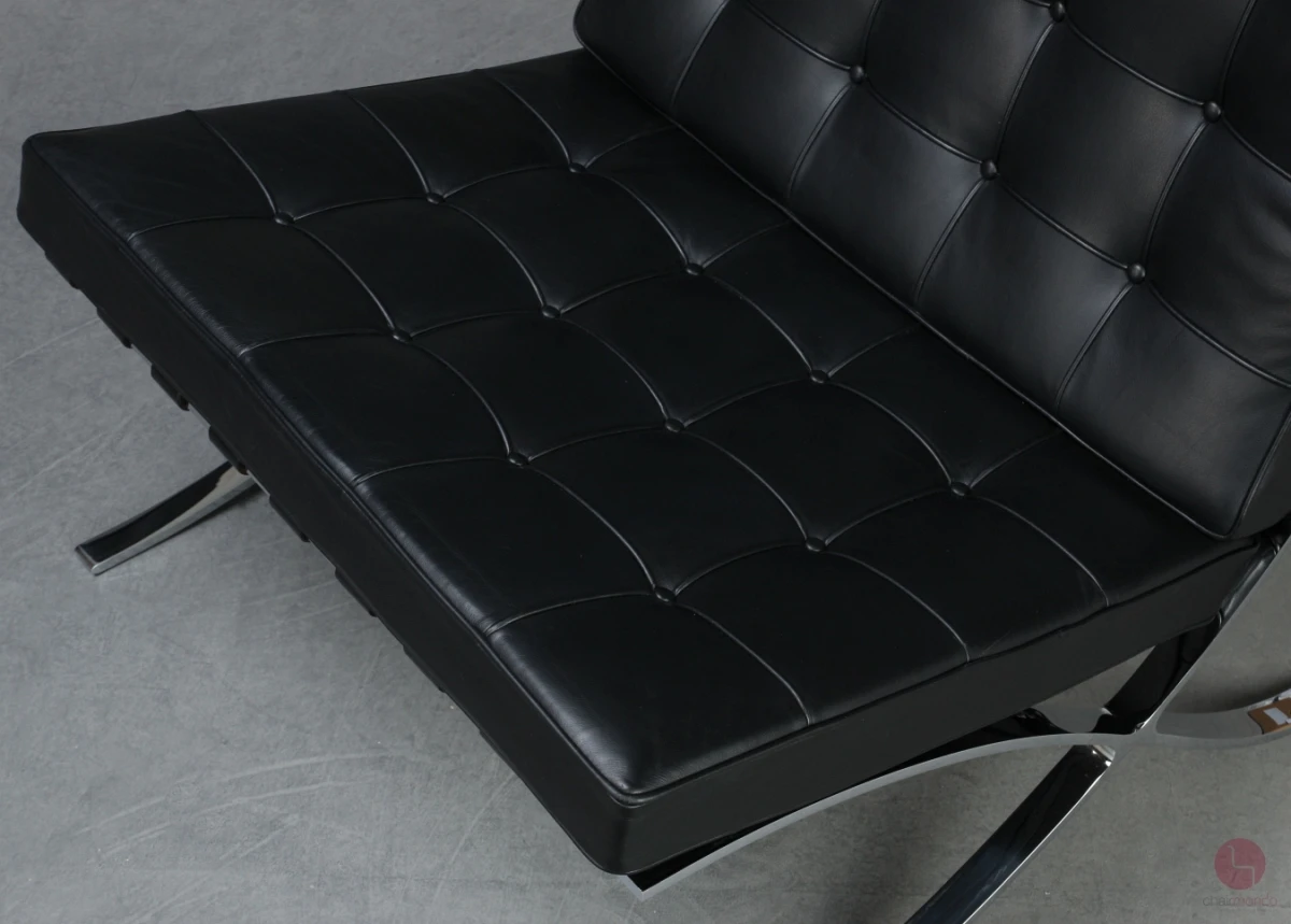 Knoll Barcelona Chair mit schwarzem Leder gebraucht Knoll Barcelona Chair mit schwarzem Leder gebraucht