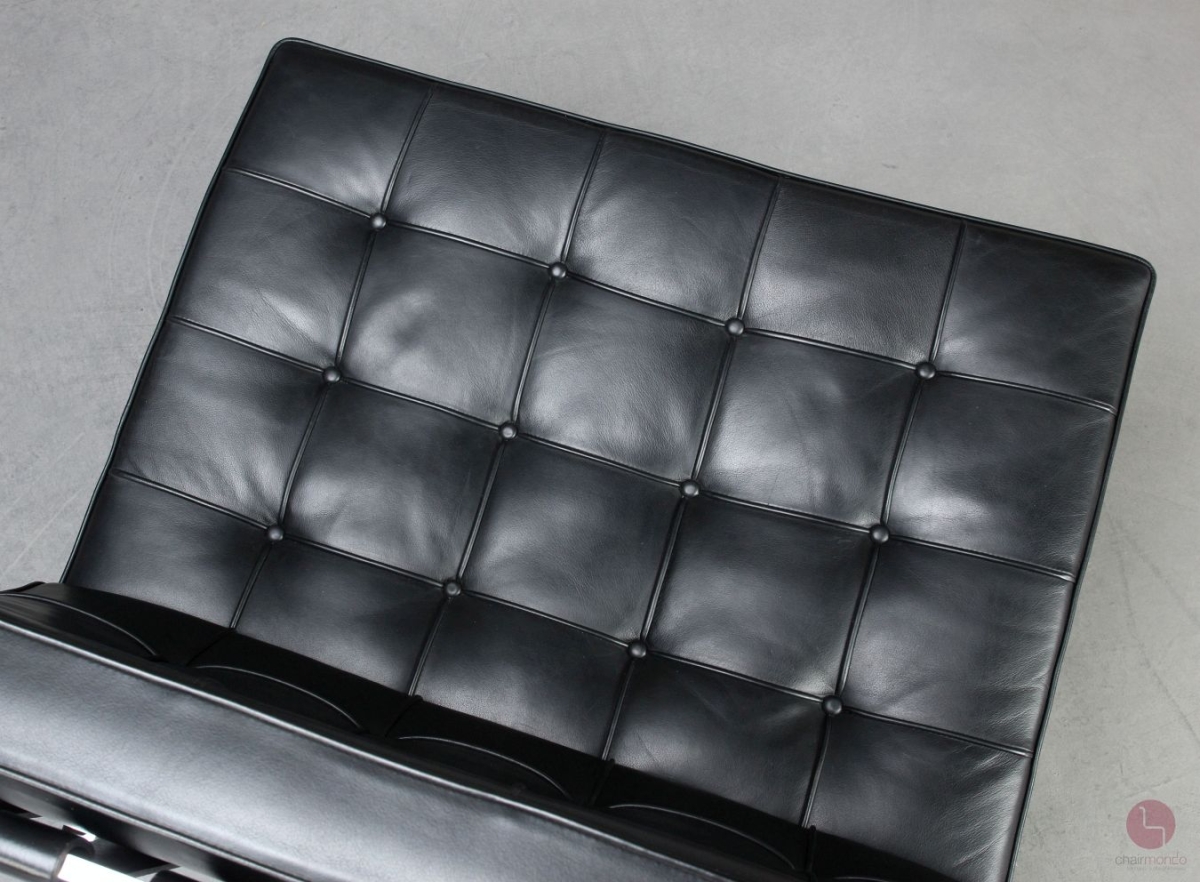 Knoll Barcelona Chair mit schwarzem Leder gebraucht
