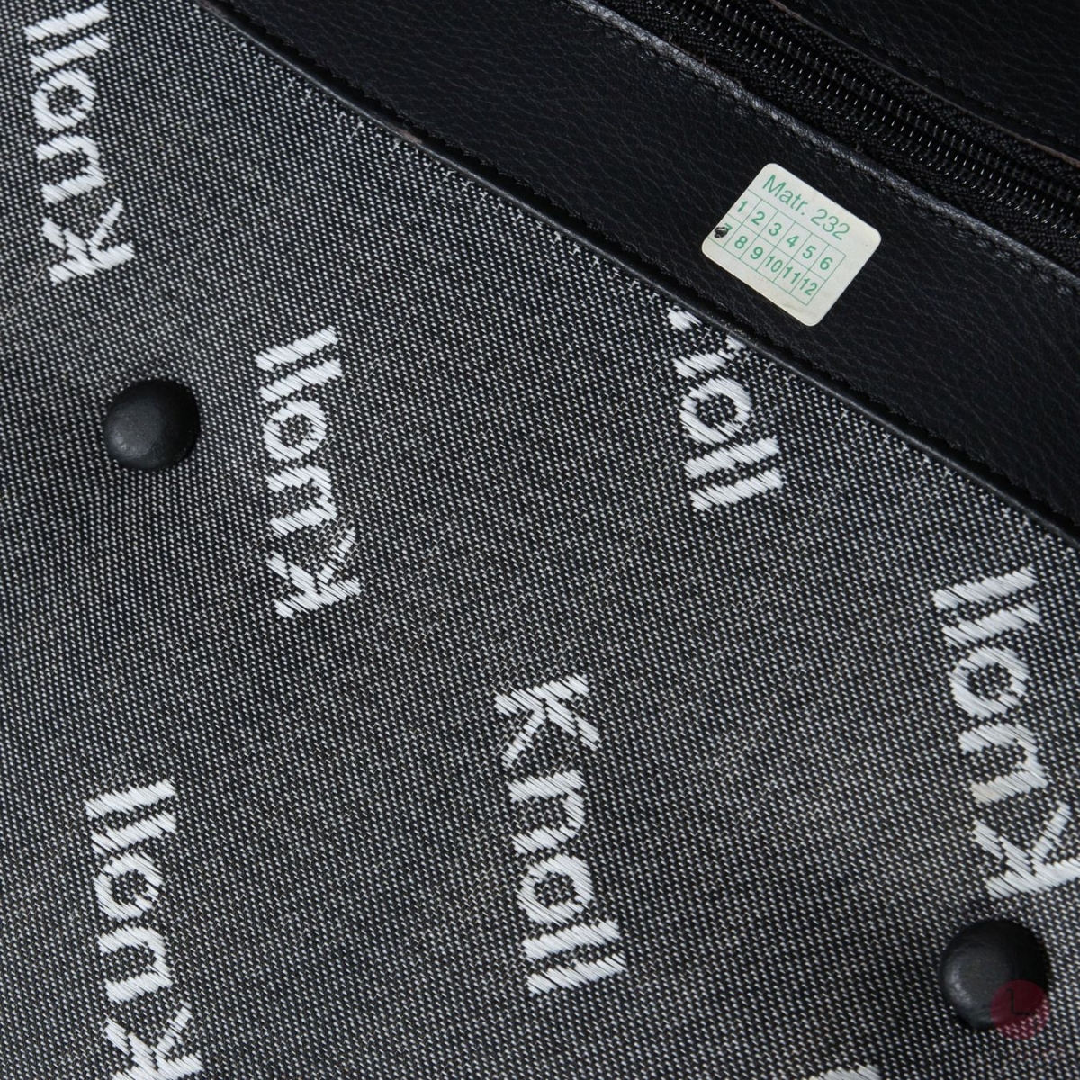 Knoll Barcelona Chair mit schwarzem Leder gebraucht
