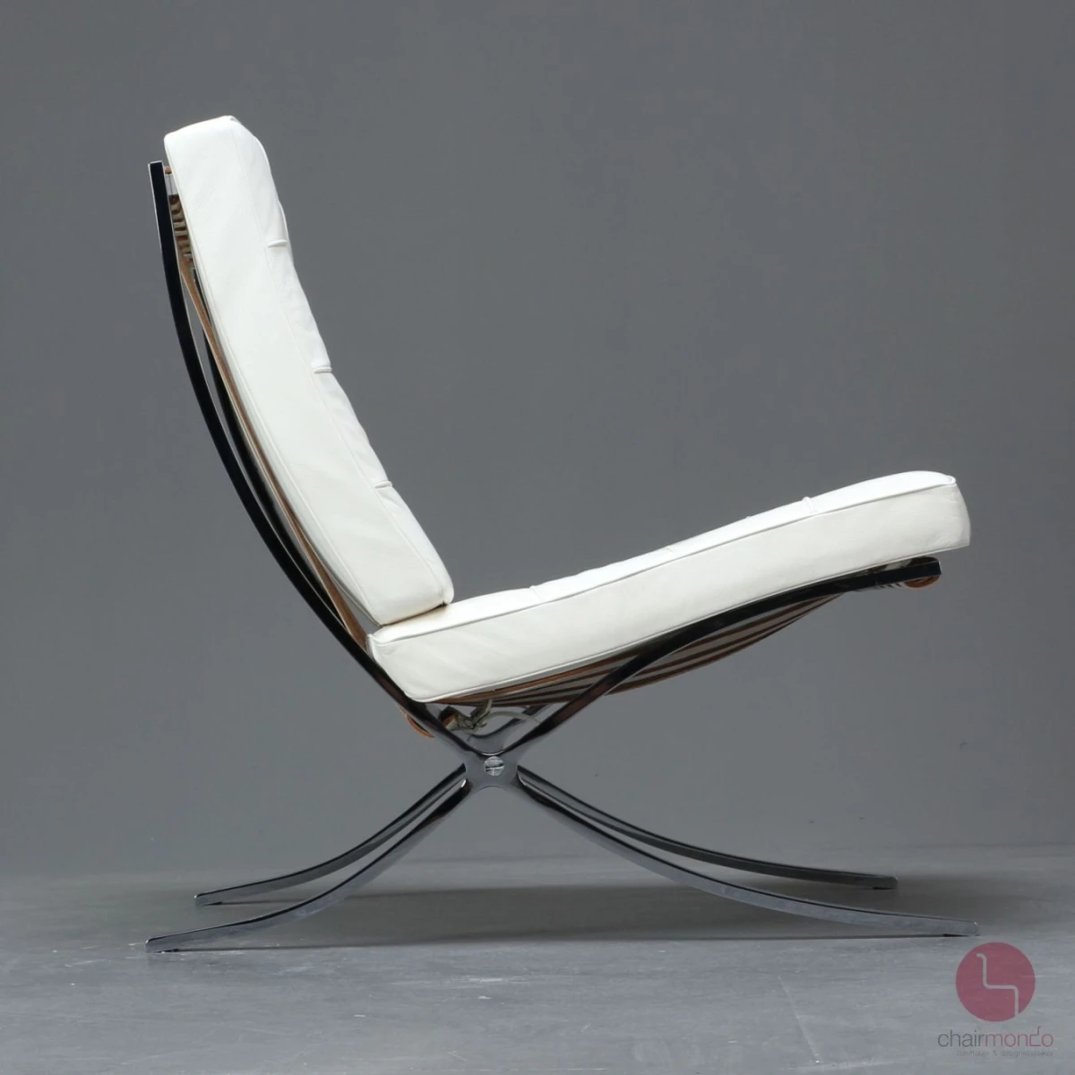 Knoll Barcelona Chair mit weißem Leder - gebraucht